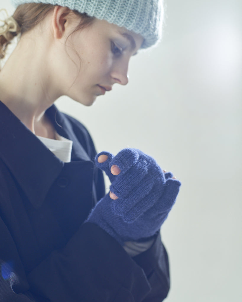 PCNQ Io Gloves