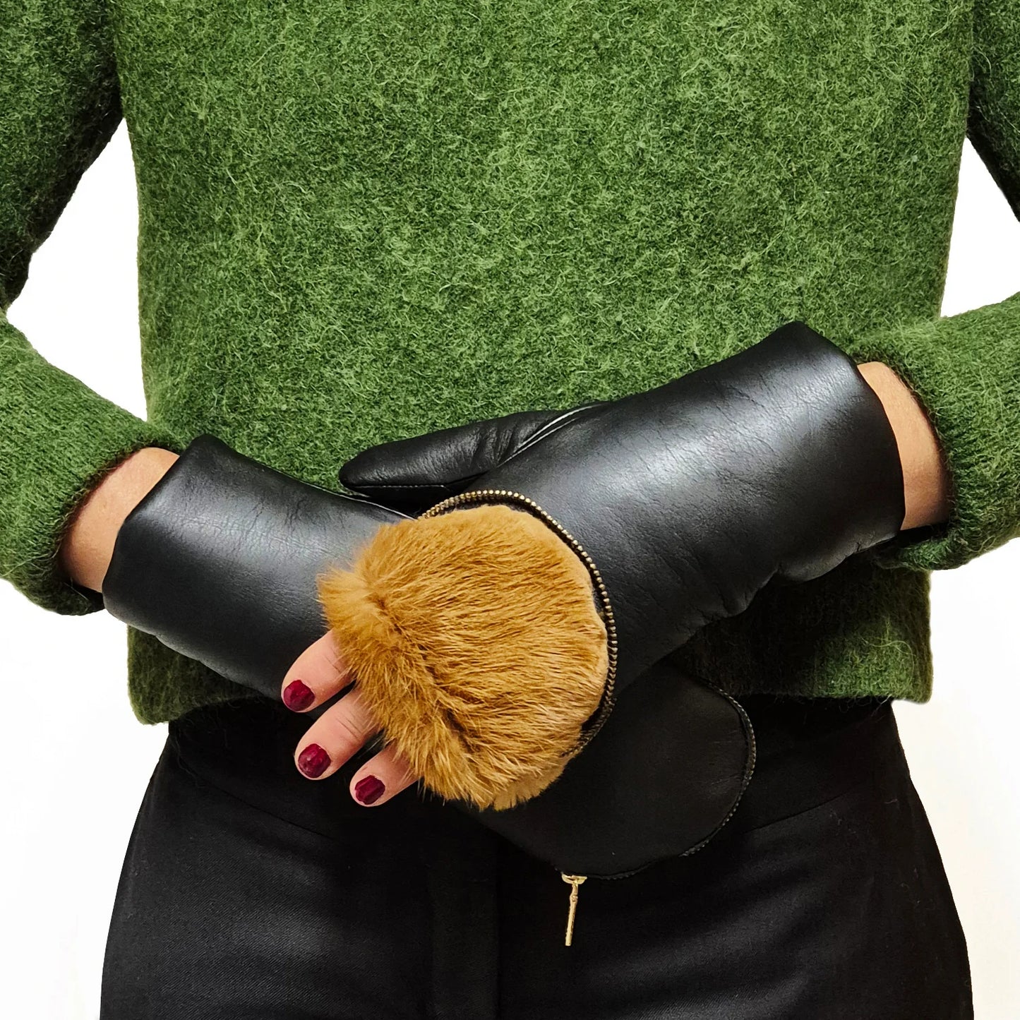 ARISTIDE A136 Black / Caramel
