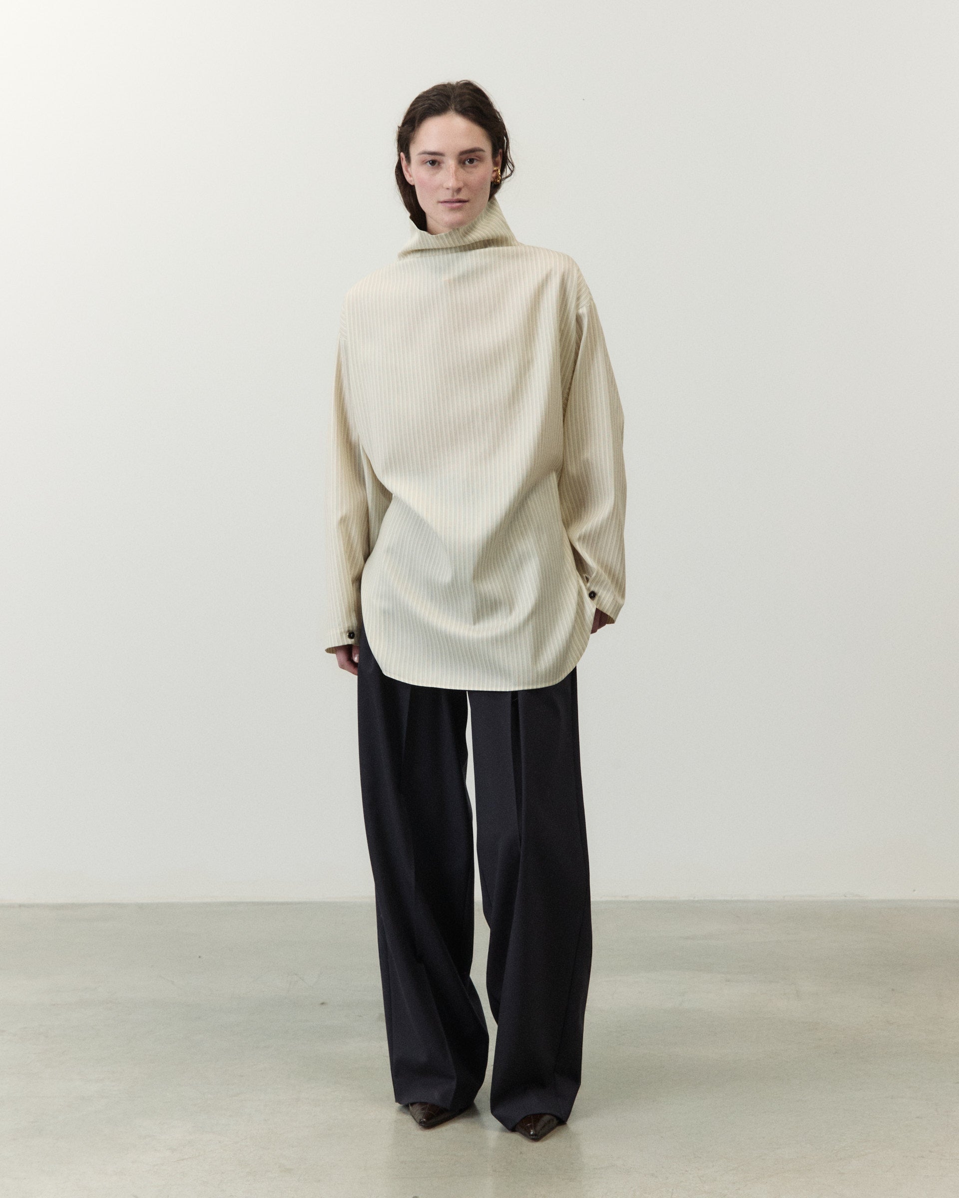 Alysi High Neck Shirt