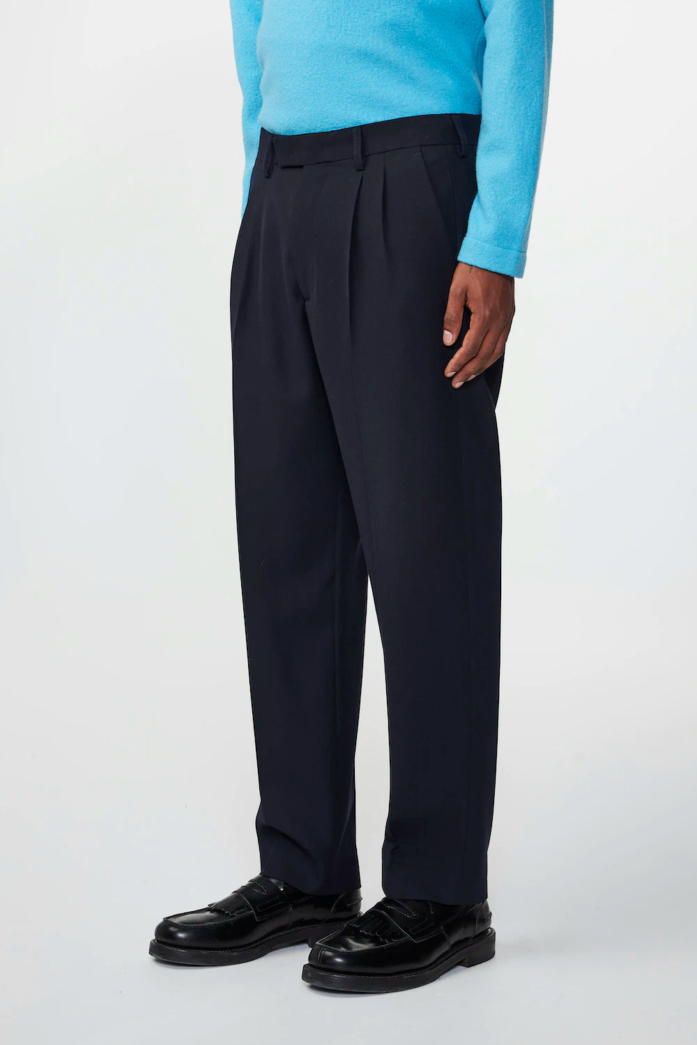 NN07 Fritz Pleated Trousers 1728