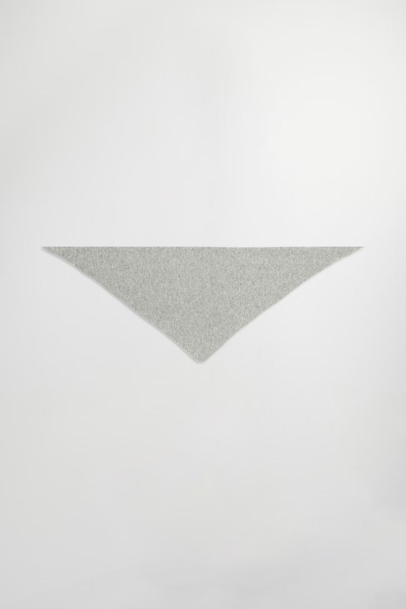 NN07 Triangle Scarf 6623