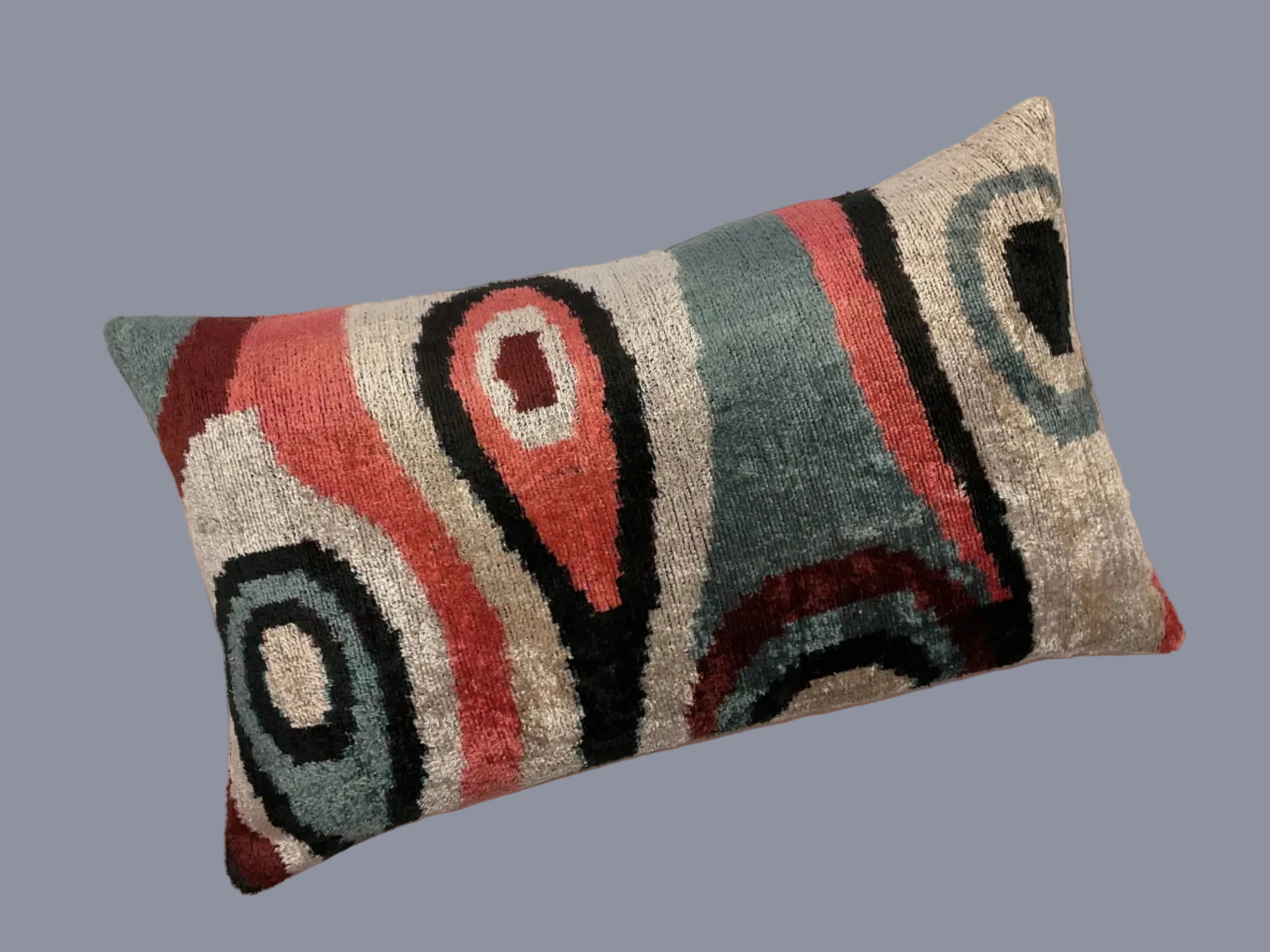 Velvet Cushion Grey/Pink 30X50