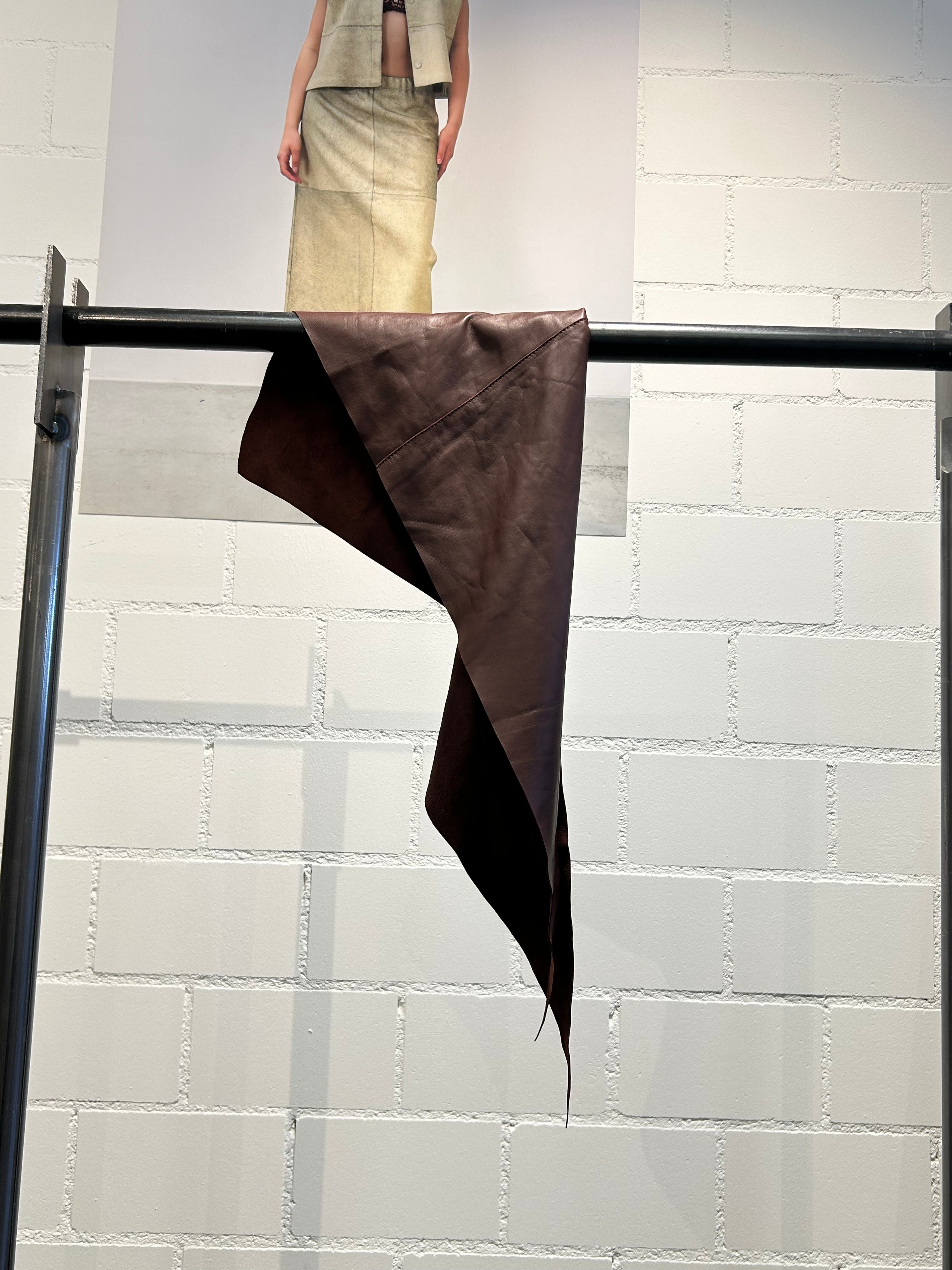 Alysi Leather Foulard Mogano