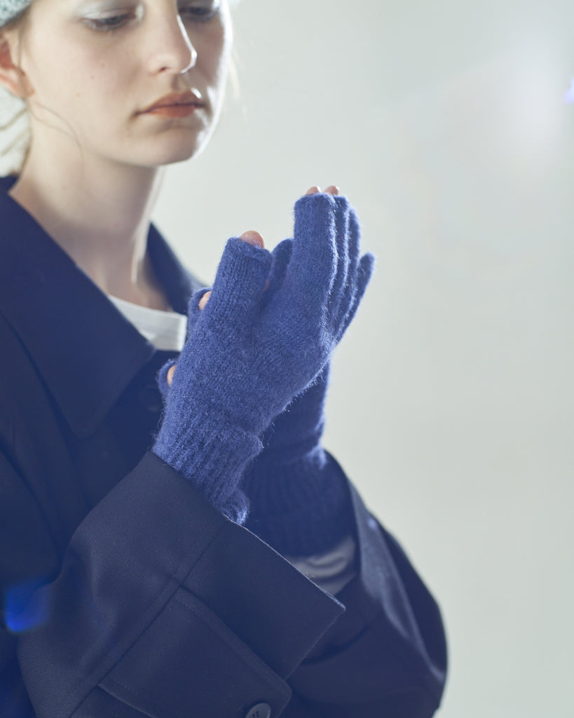PCNQ Io Gloves