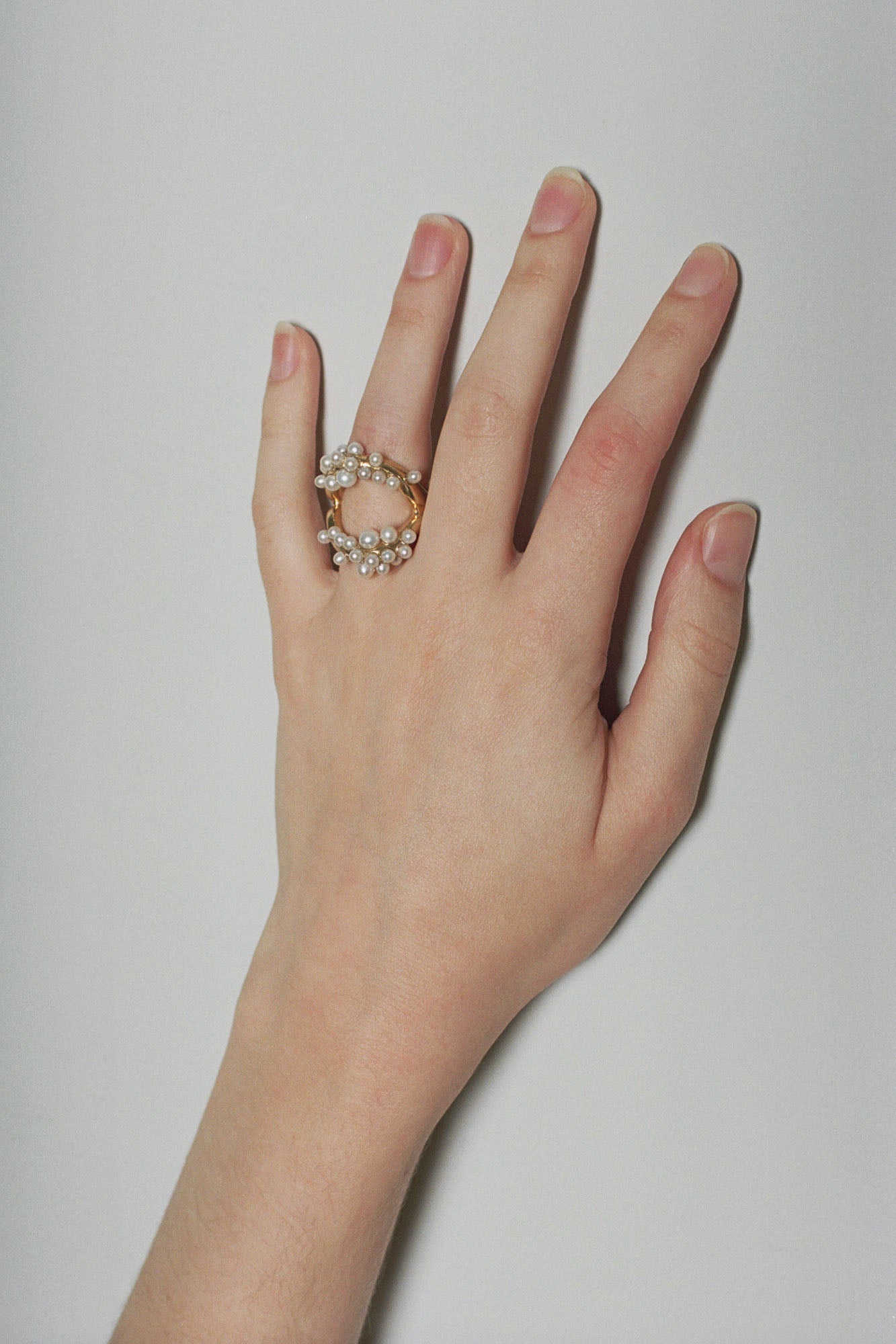 BEATRIZ PALACIOS A08-SWAN Lake Ring