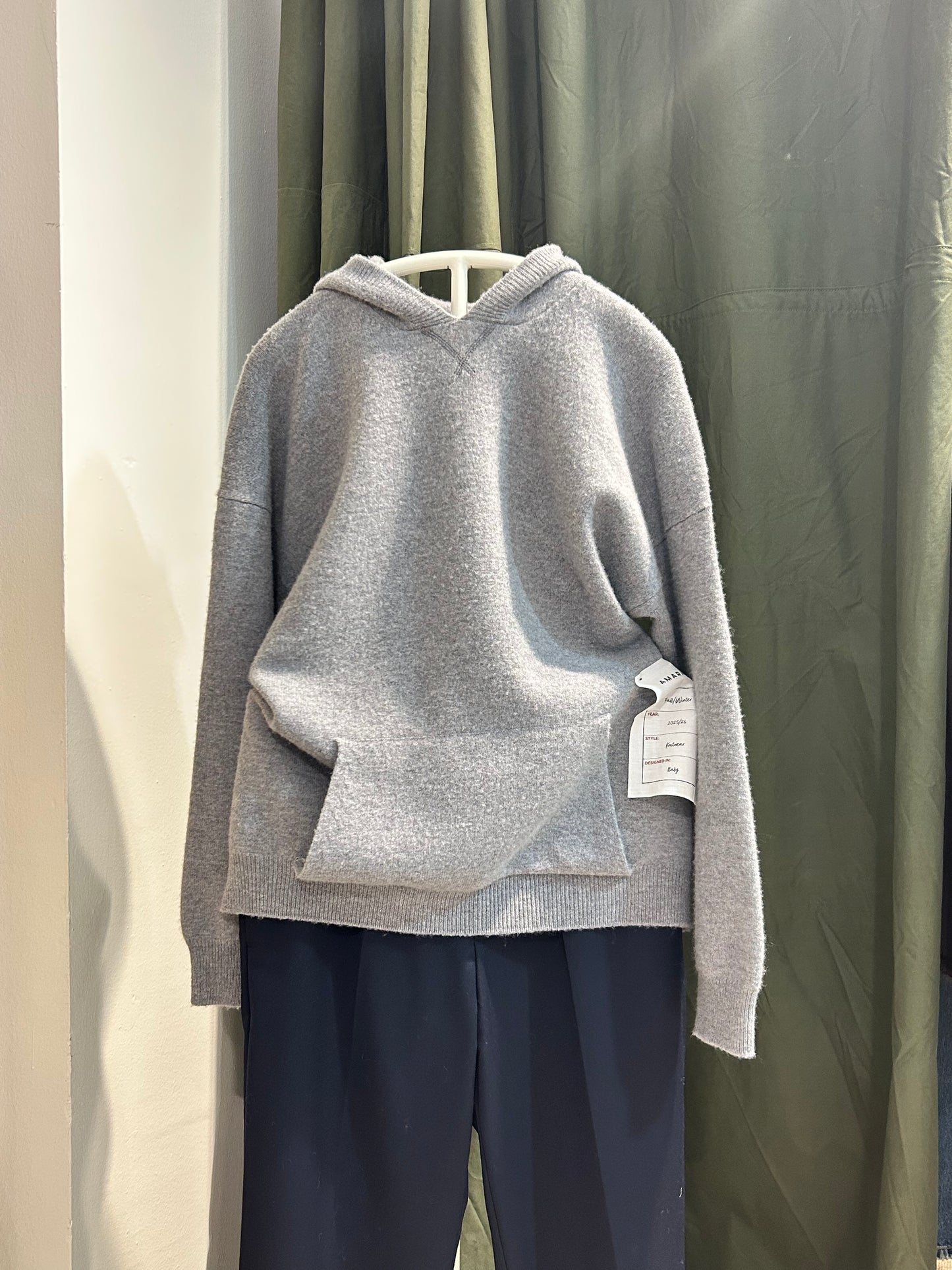 AMARÁNTO Hoodie B9F0036