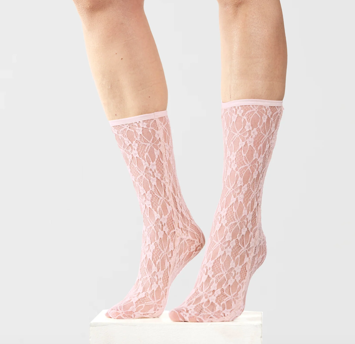 Simone Wild Lace Ankle Socks