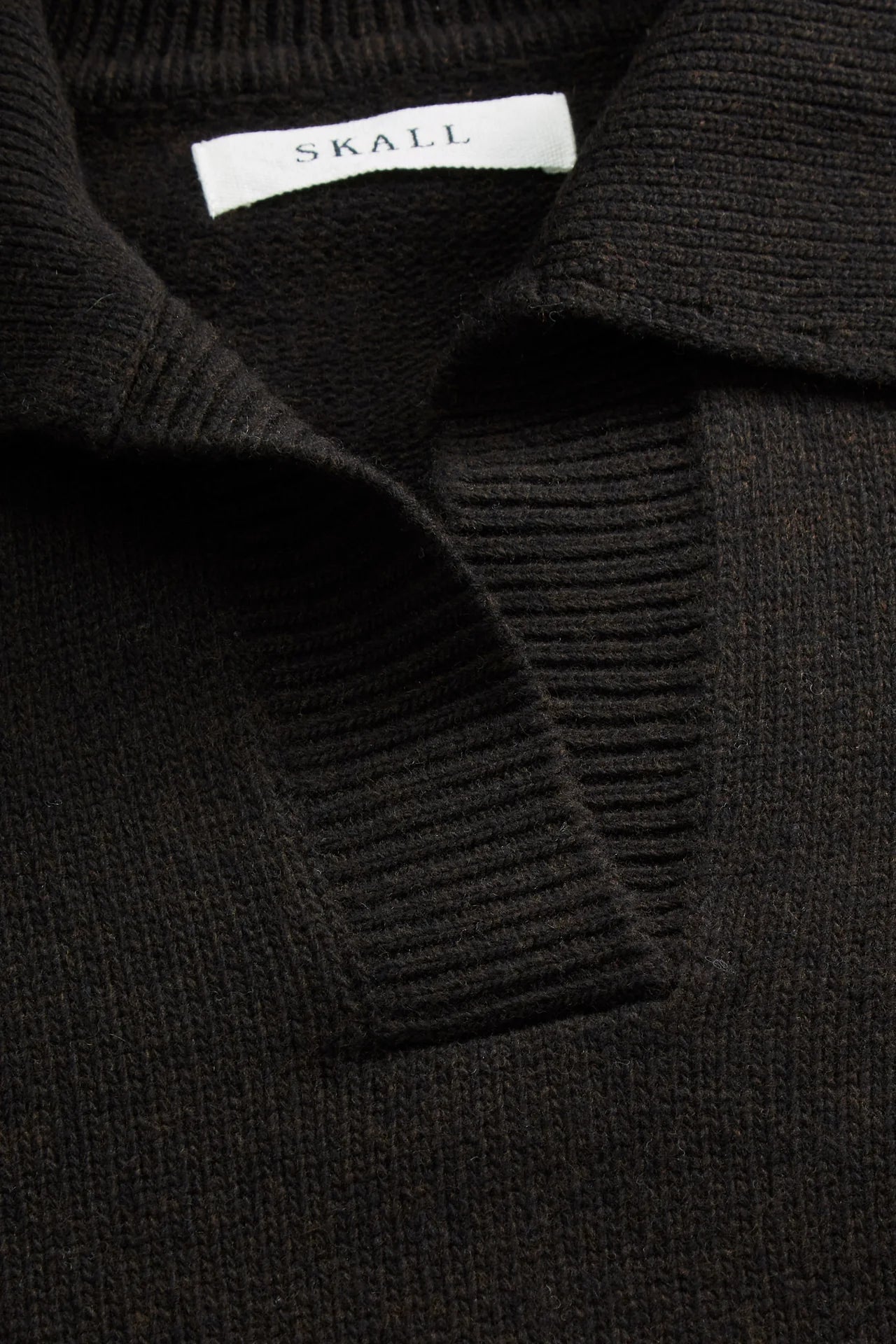 SKALL Dean V-Neck Jumper