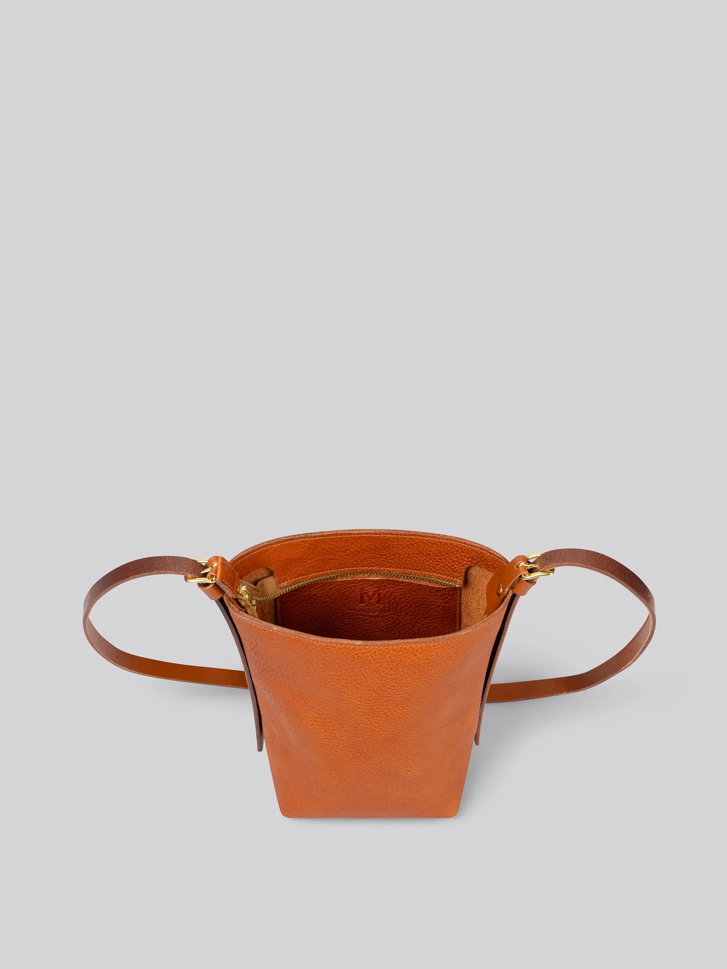 Mimi Berry Dino - Grainy Tan