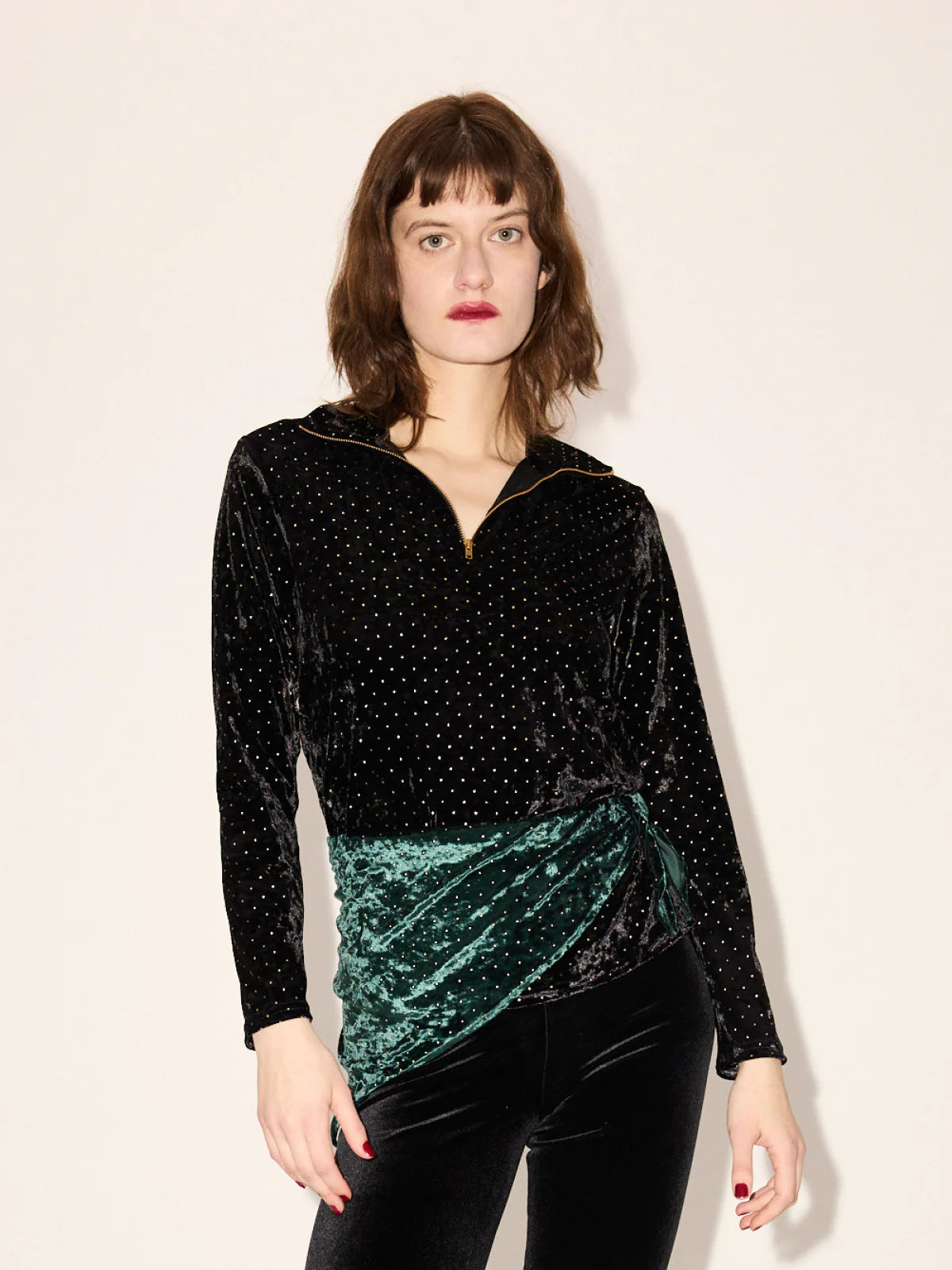 Simone Wild Stud Velvet Troyer