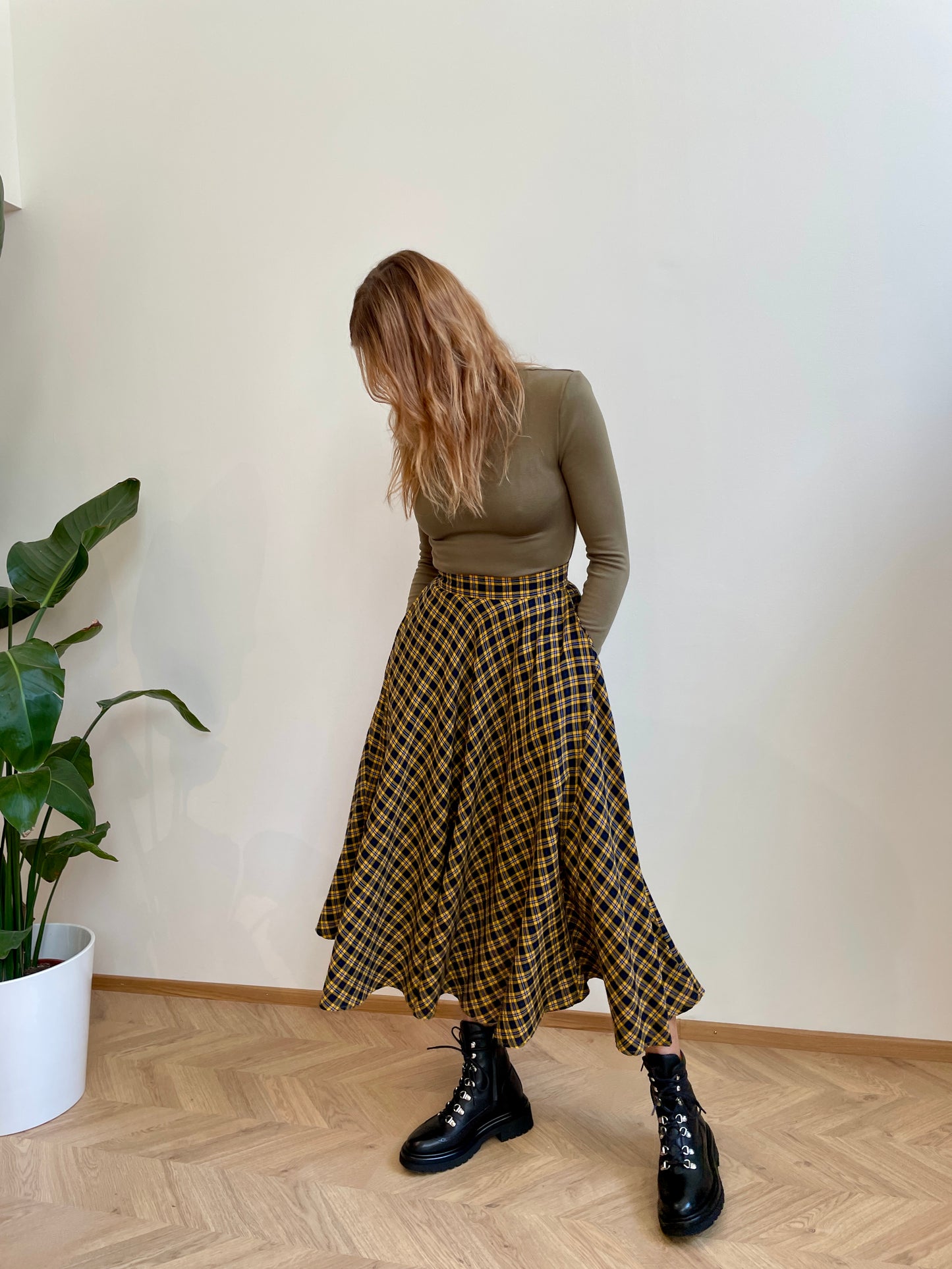 Emin + Paul Tartan Flared Skirt SK3301