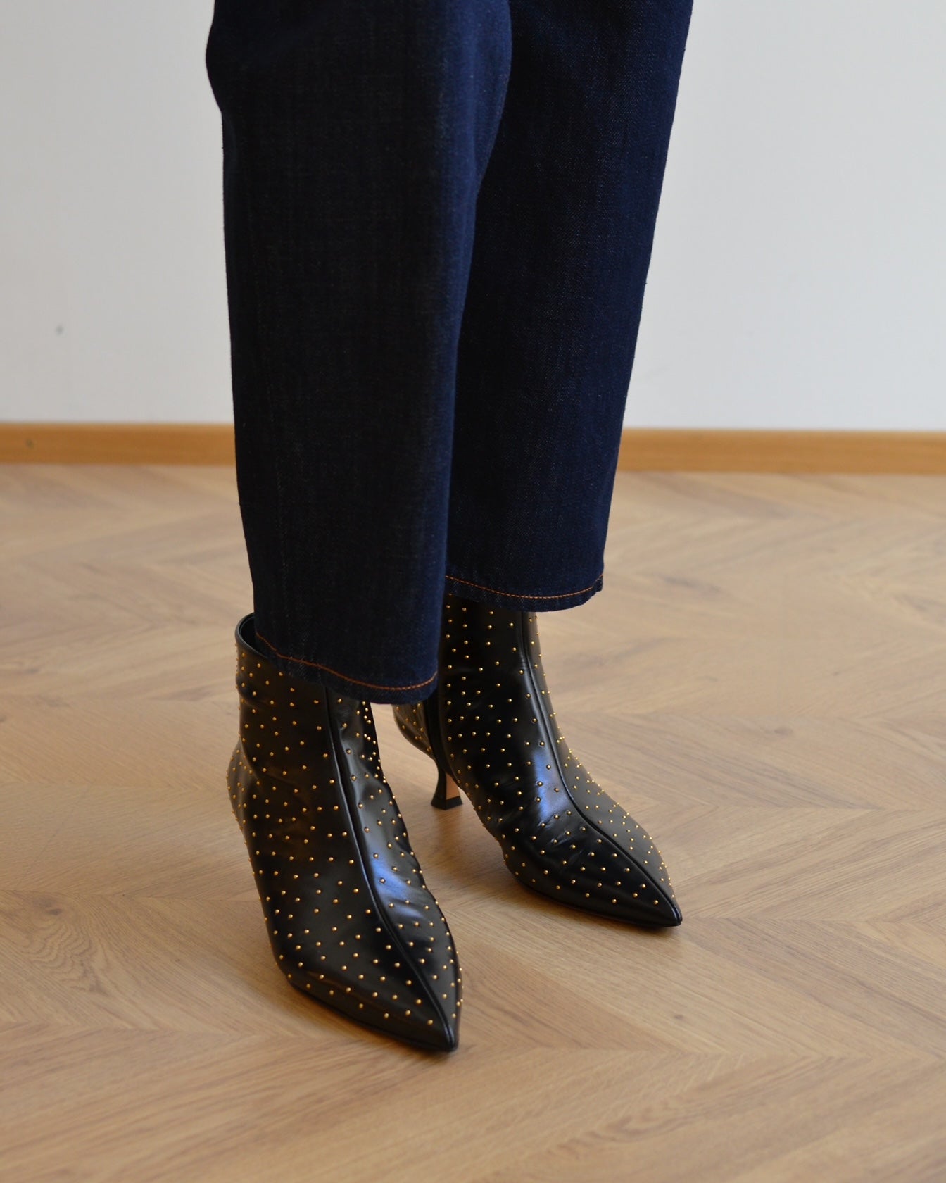 Mara Bini Naomi V439