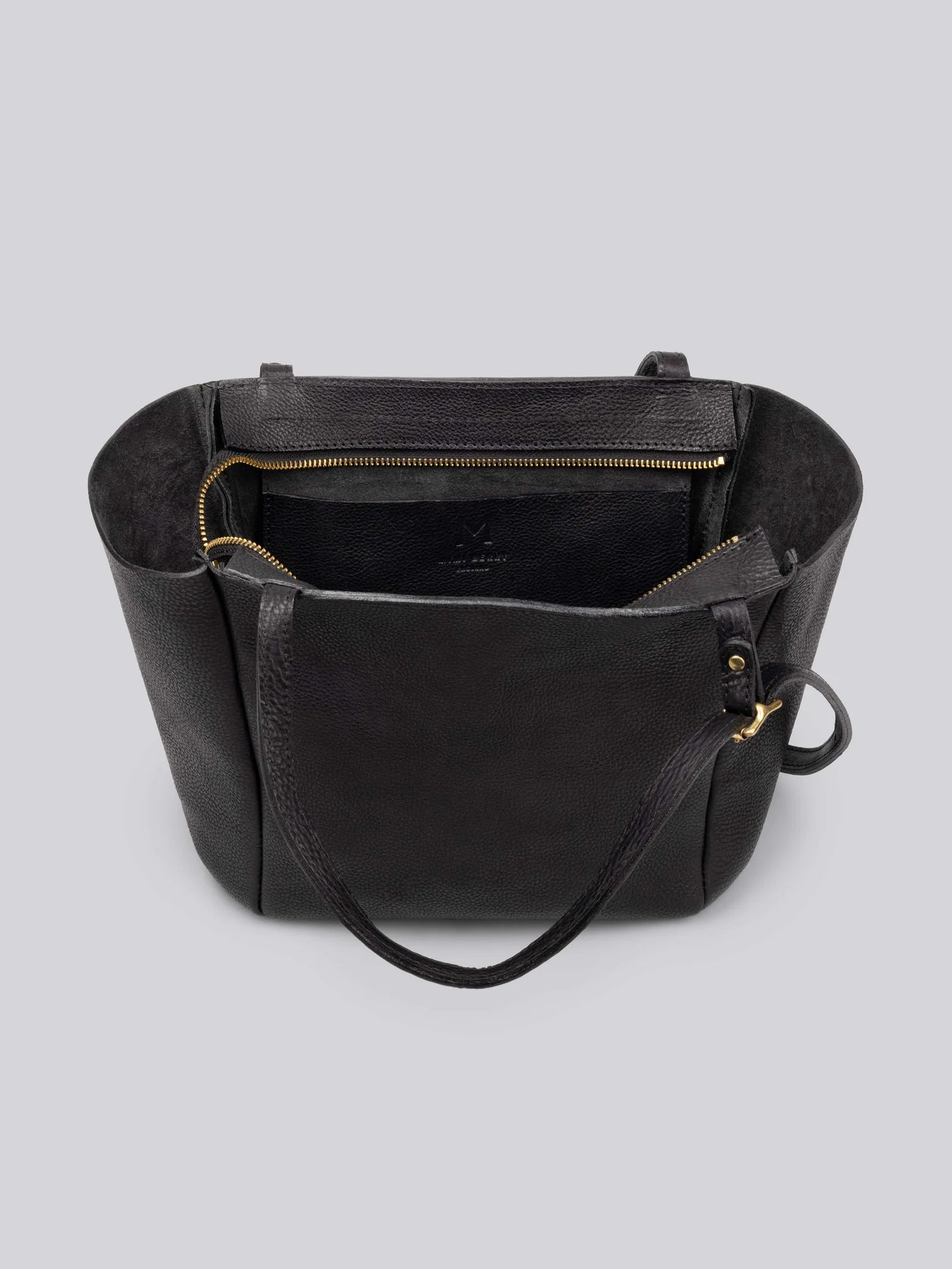 Mimi Berry Pippin - Grainy Black