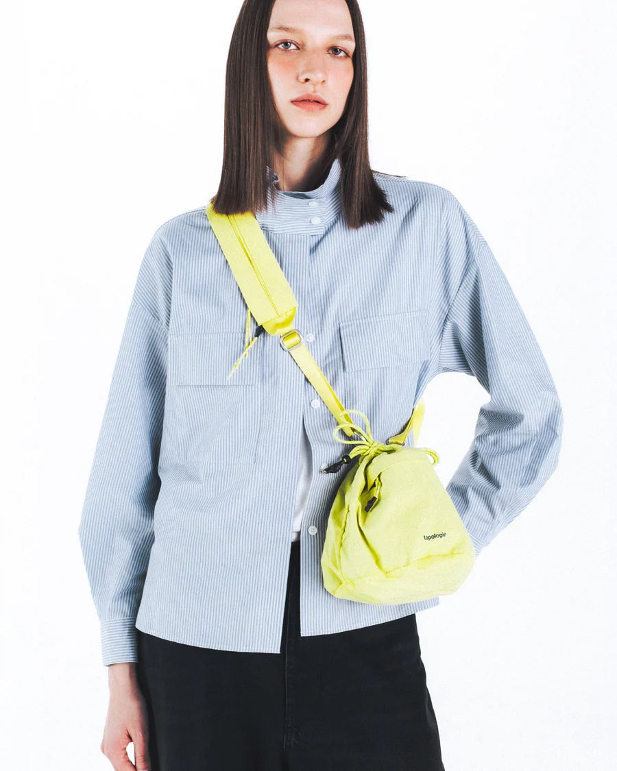 TOPOLOGIE Reversible Bucket Canary Yellow Papery