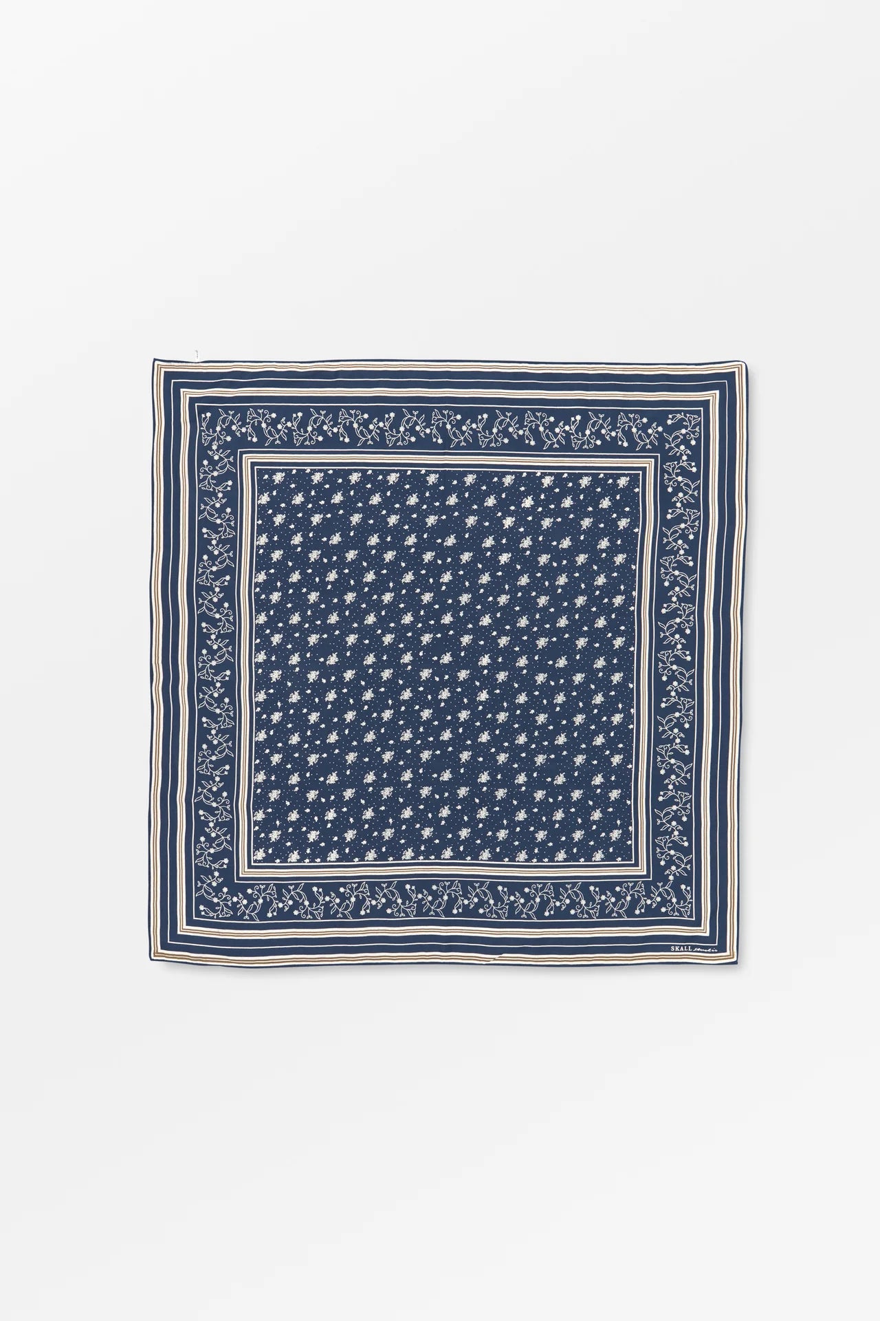 SKALL Classic scarf 90X90