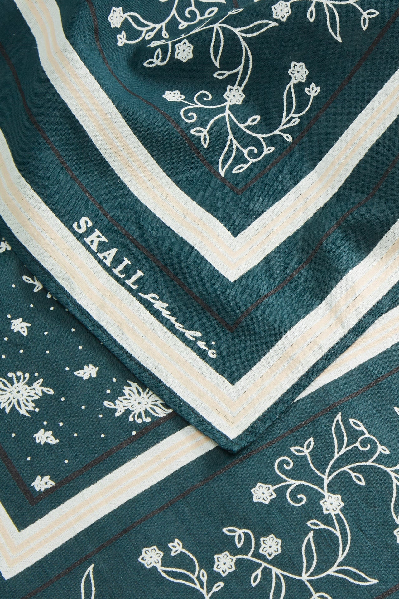 SKALL Classic scarf 90X90