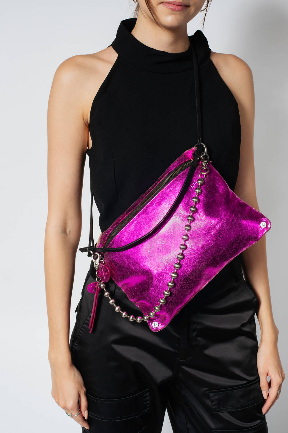 INA KENT Moonlit Bag- crackled neon pink