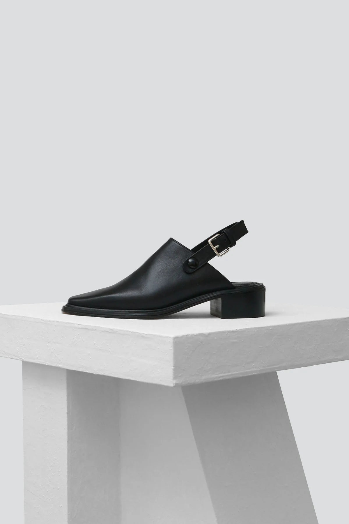 Martinez Shoko Leather