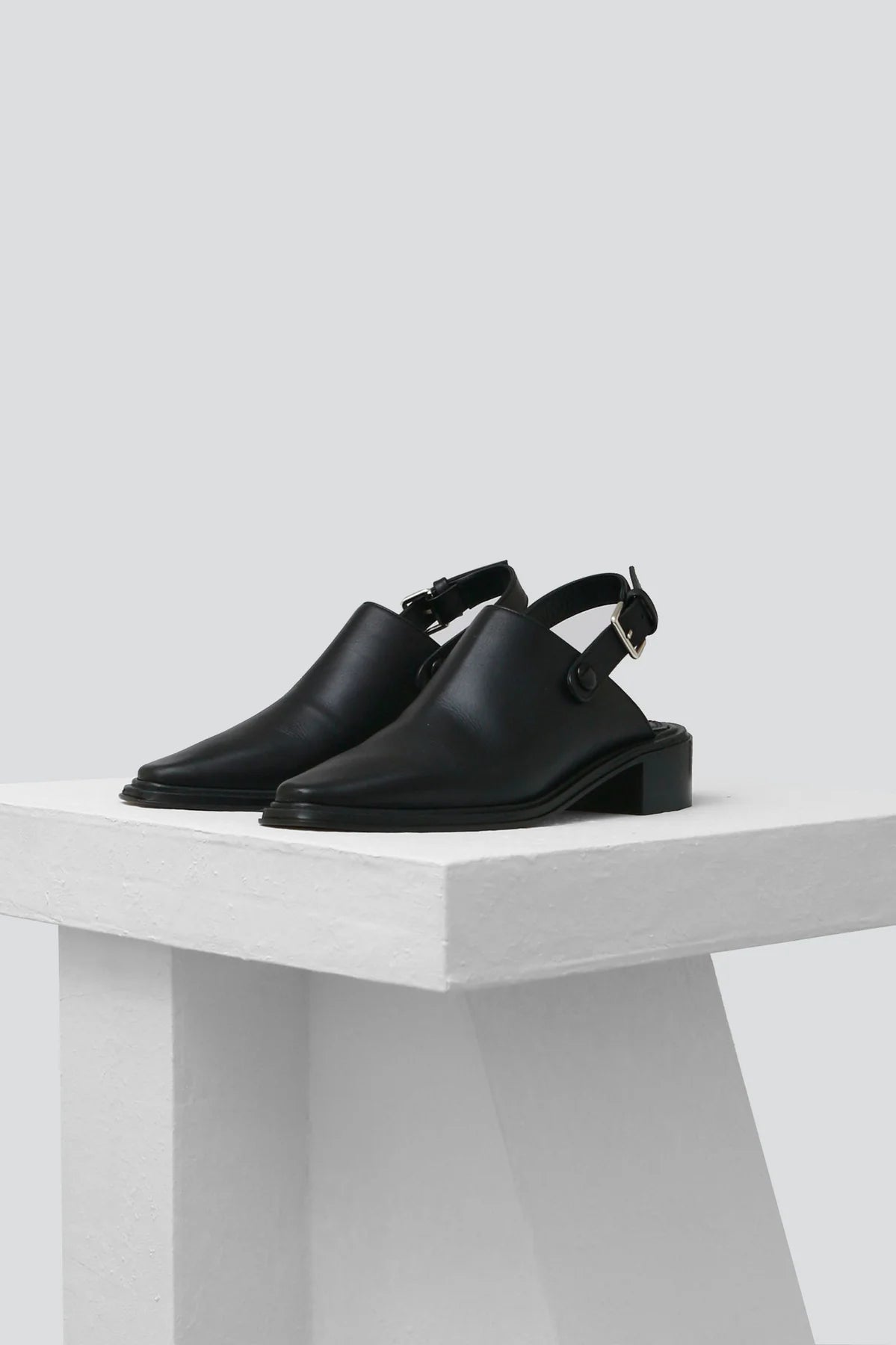 Martinez Shoko Leather