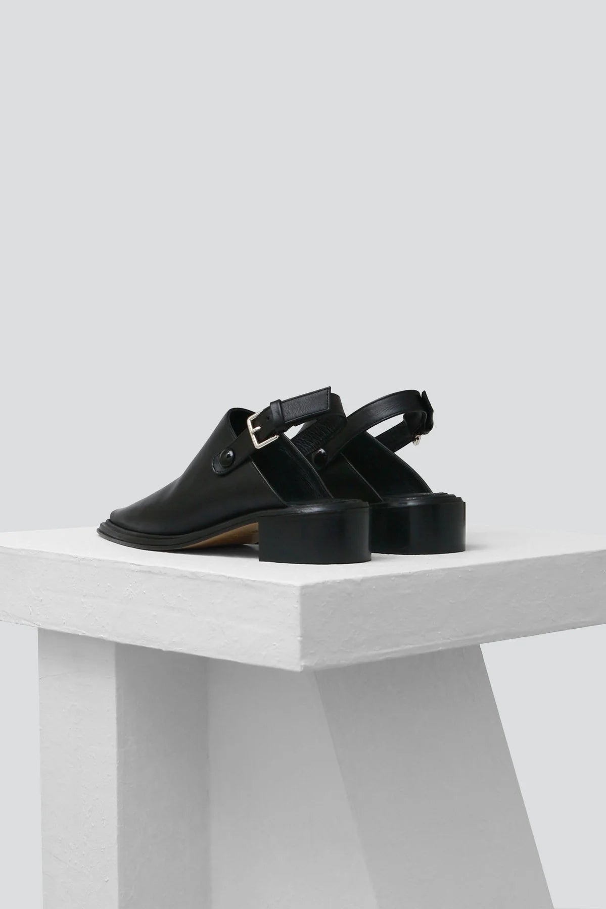 Martinez Shoko Leather