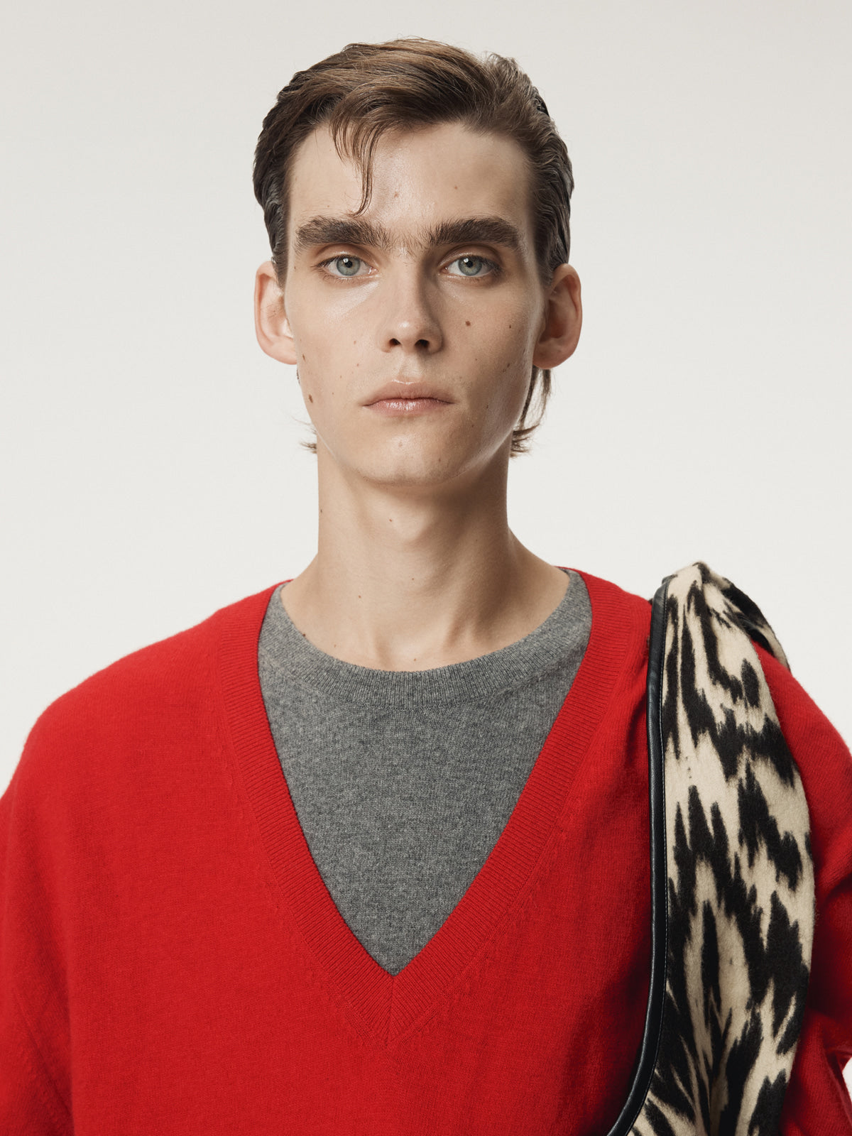 RECTO Contrast Layered Sweater