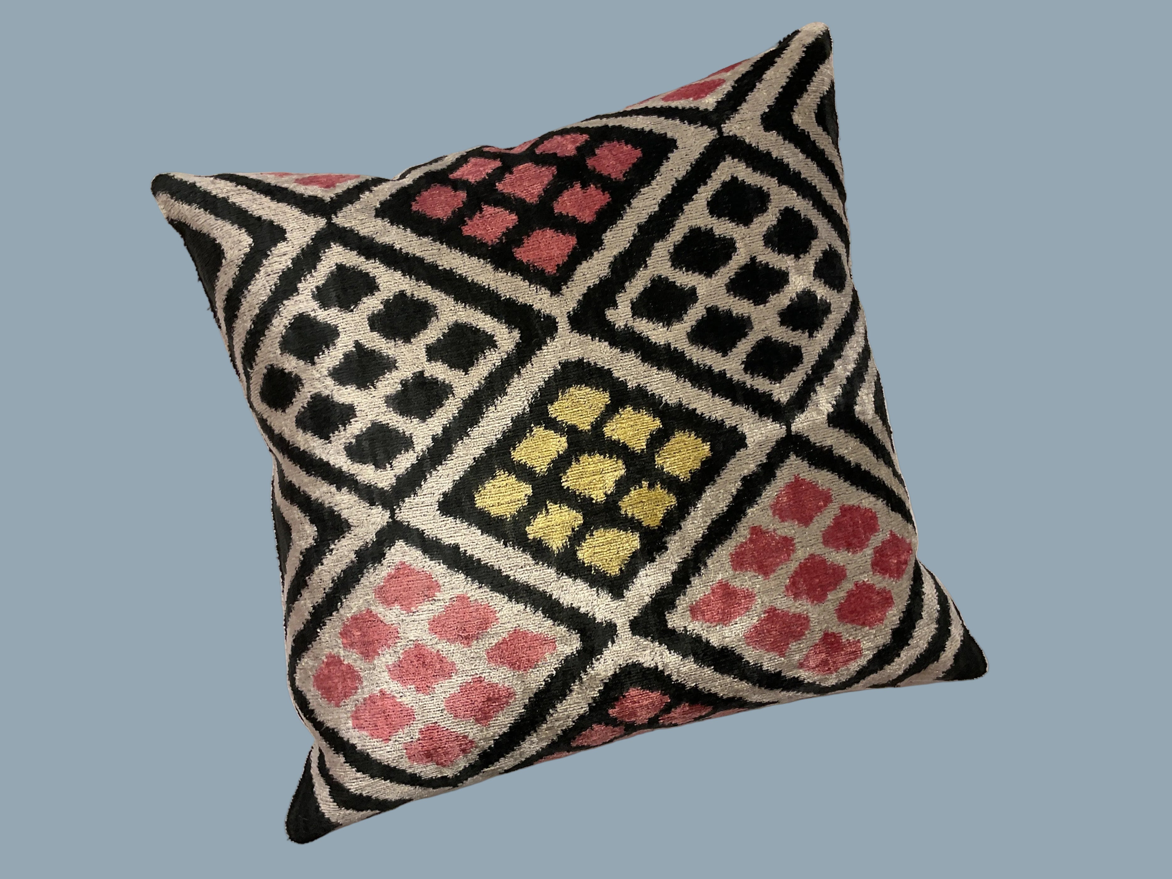 Velvet Cushion Tricolor 50X50