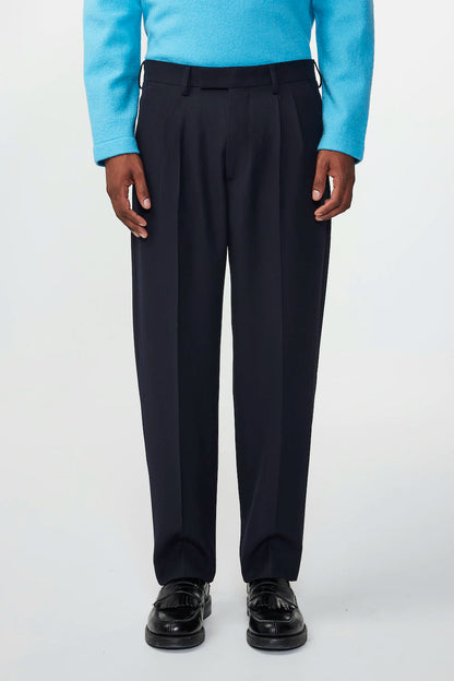 NN07 Fritz Pleated Trousers 1728