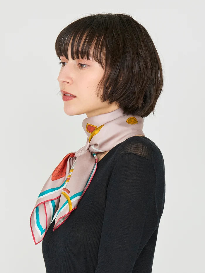 Manipuri Ravioli scarf 88x88 Light Grey