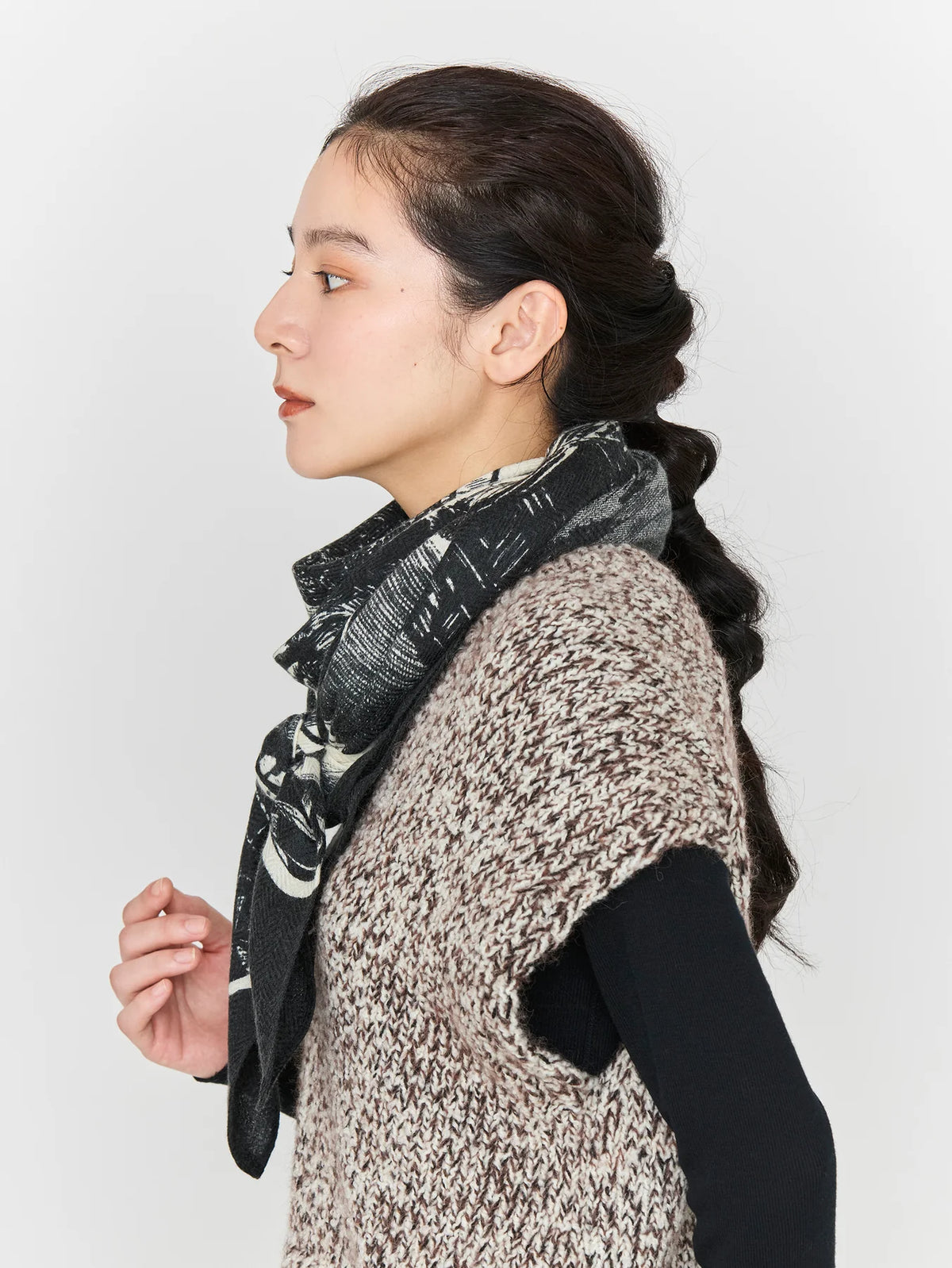 Manipuri Stole Sunny Mountain Shawl 120x120 black