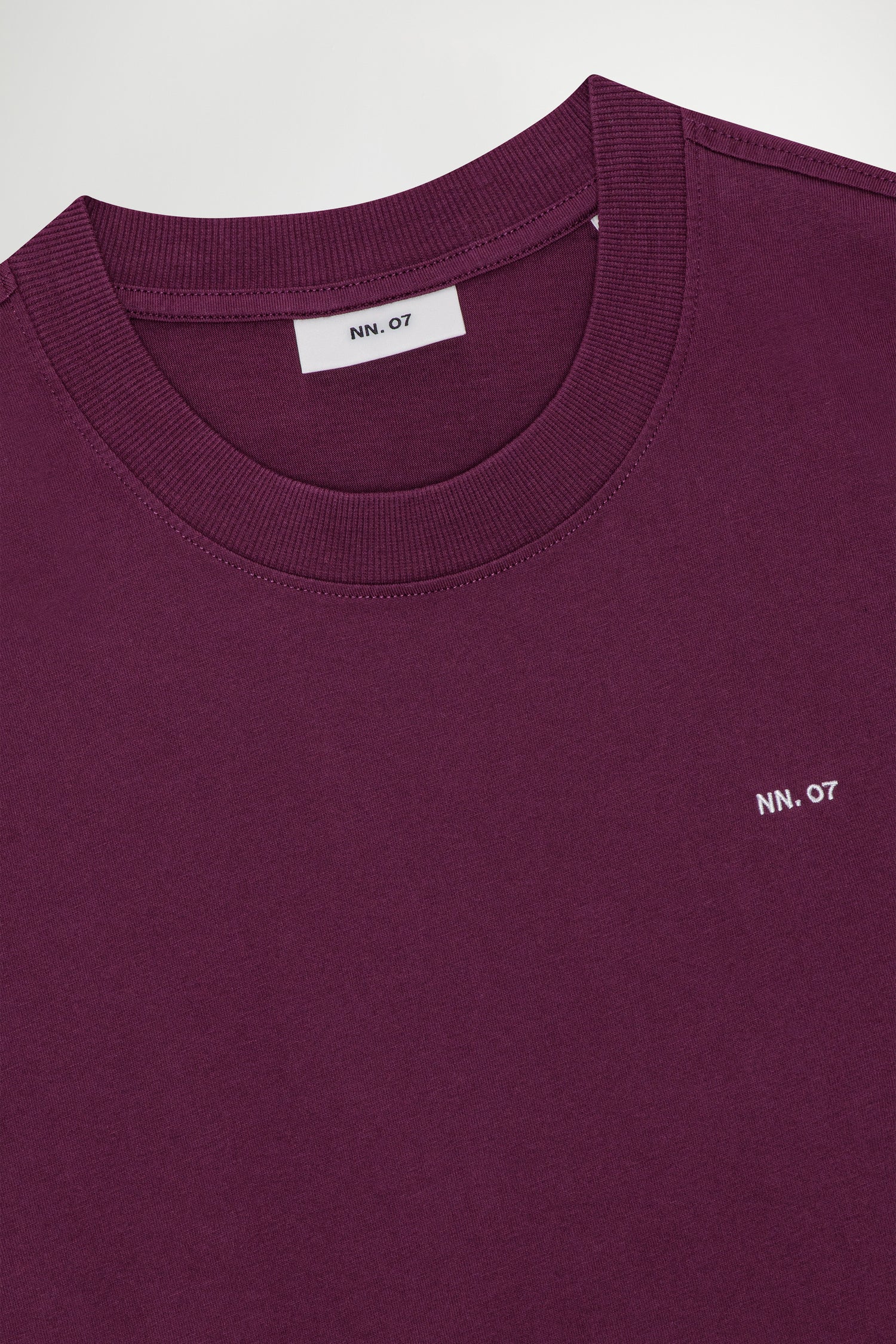 NN07 Adam EMB T-shirt 3209-584 Plum