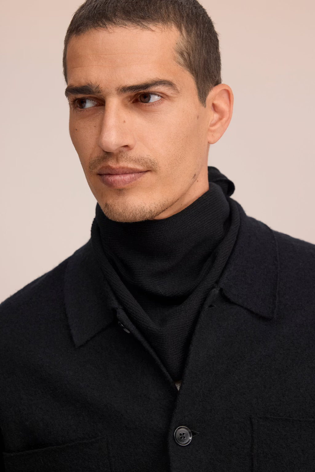 NN07 Triangle Scarf