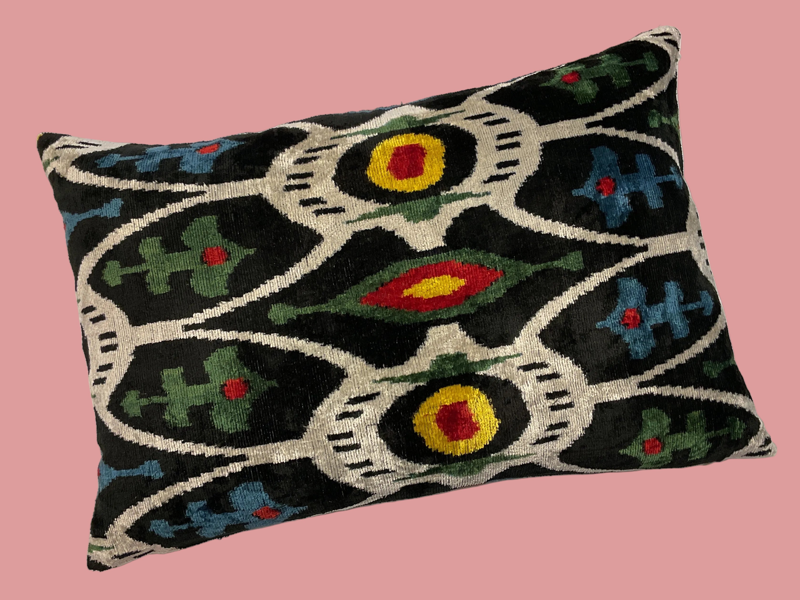 Velvet Cushion Botanical 40X60