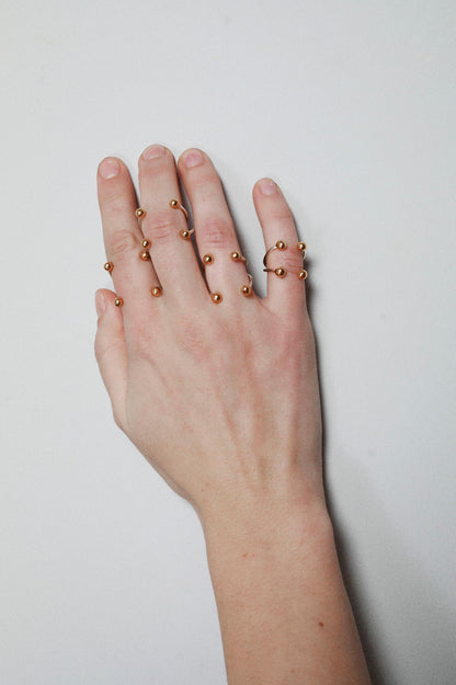 BEATRIZ PALACIOS A05-OWN Pierced Ring Gold