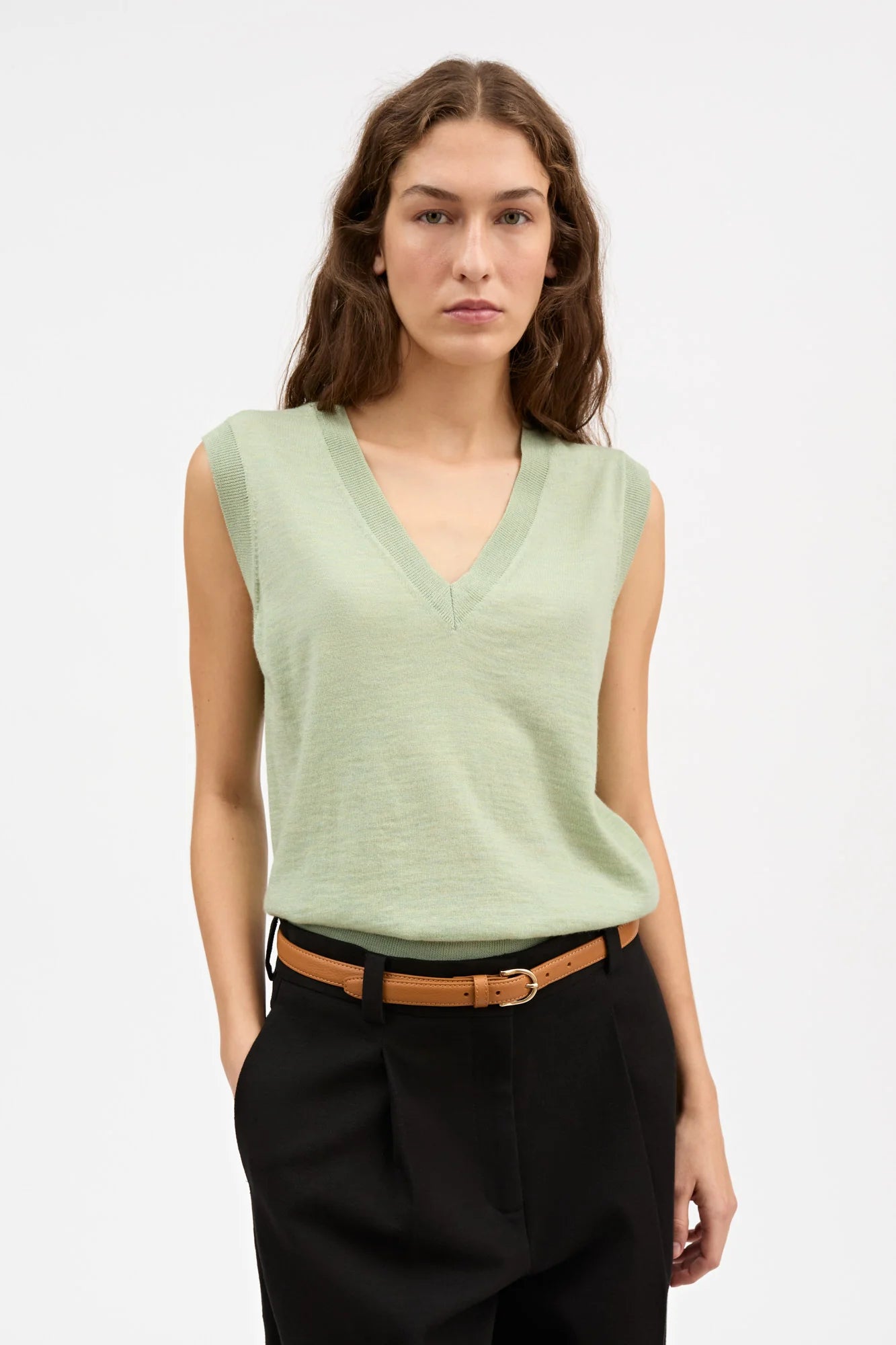 SKALL Amara V-Neck Vest