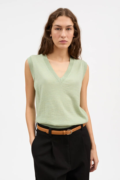 SKALL Amara V-Neck Vest