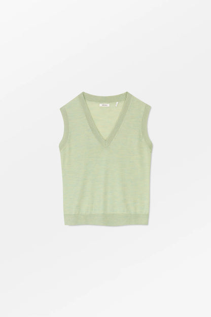SKALL Amara V-Neck Vest
