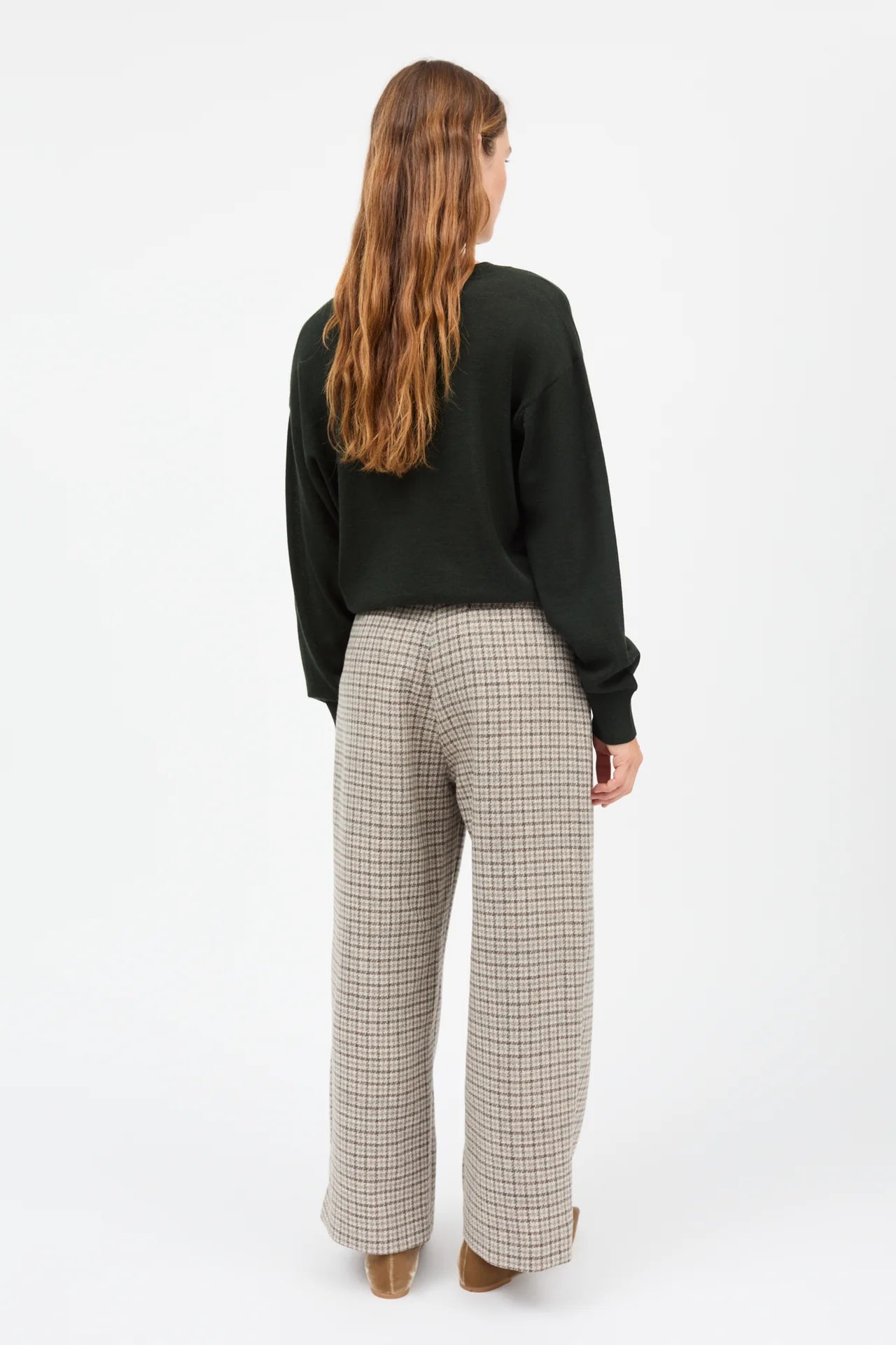 SKALL Amethyst V-neck Jumper