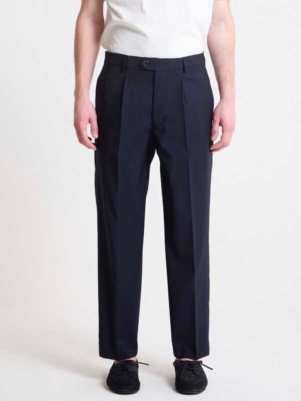 AMARÀNTO Pleated Trousers