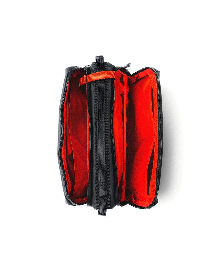 TOPOLOGIE Bottle Sacoche Medium Black Dry