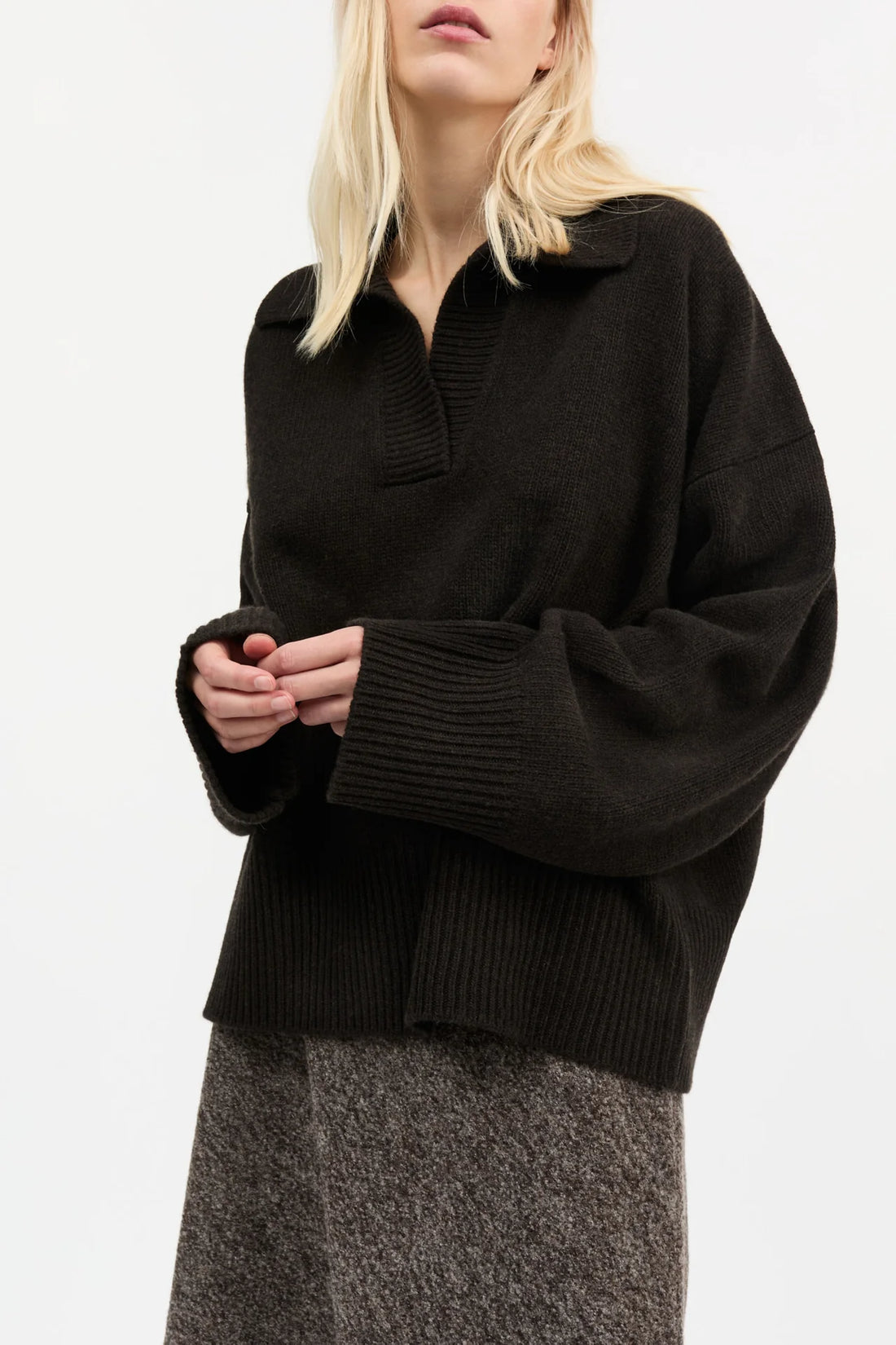SKALL Dean V-Neck Jumper
