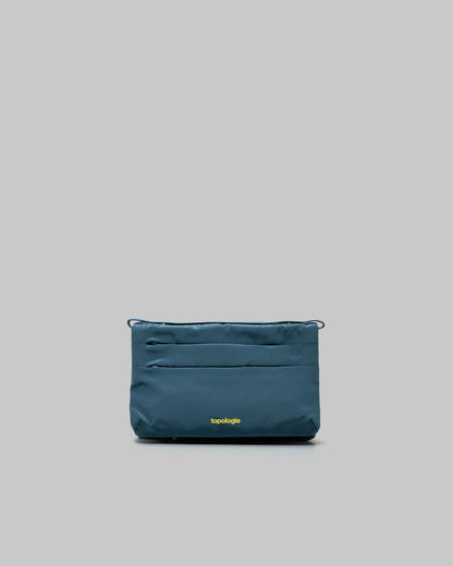 TOPOLOGIE Flat Sacoche Small Deep Teal Tech Sateen