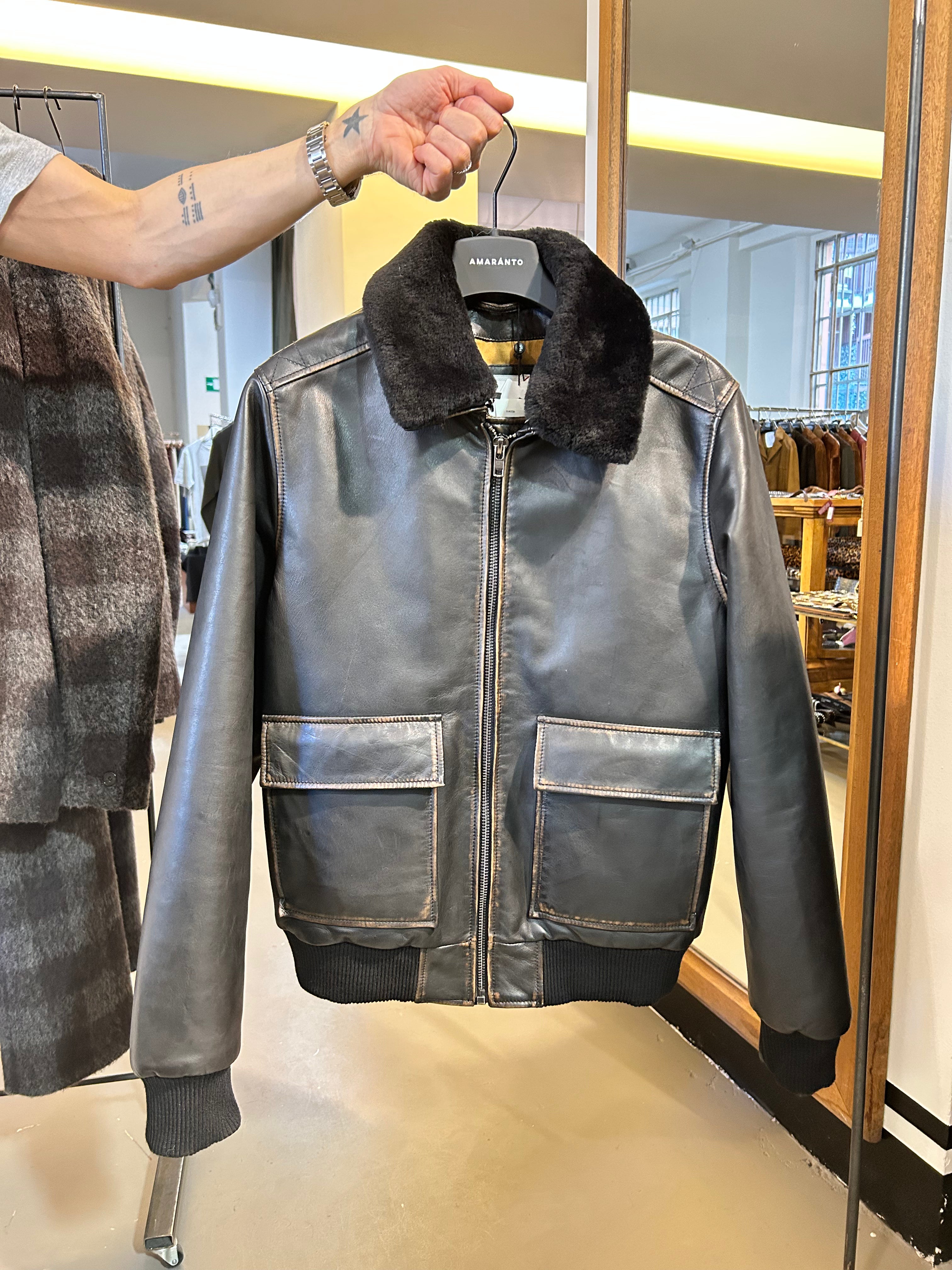 AMARÀNTO Leather Jacket