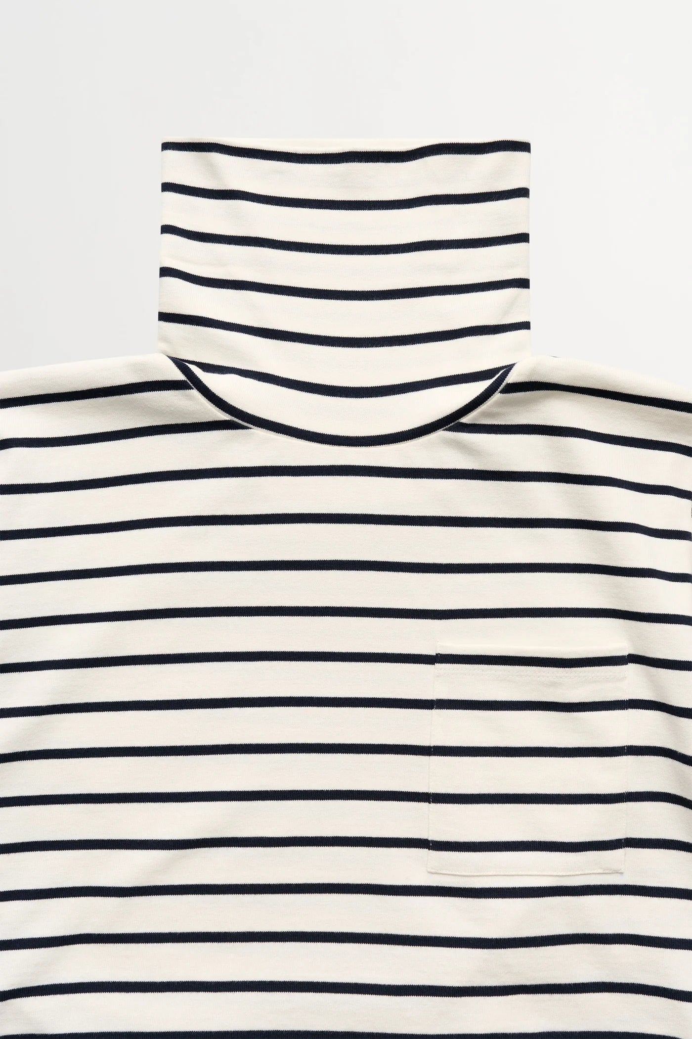 SKALL Nessa t-neck blouse