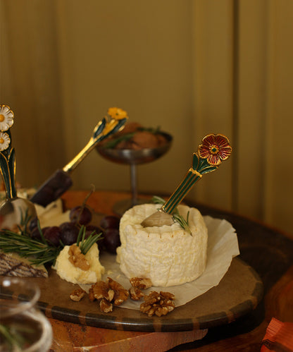 Doing Goods Posy Cheese Set in Giftbox