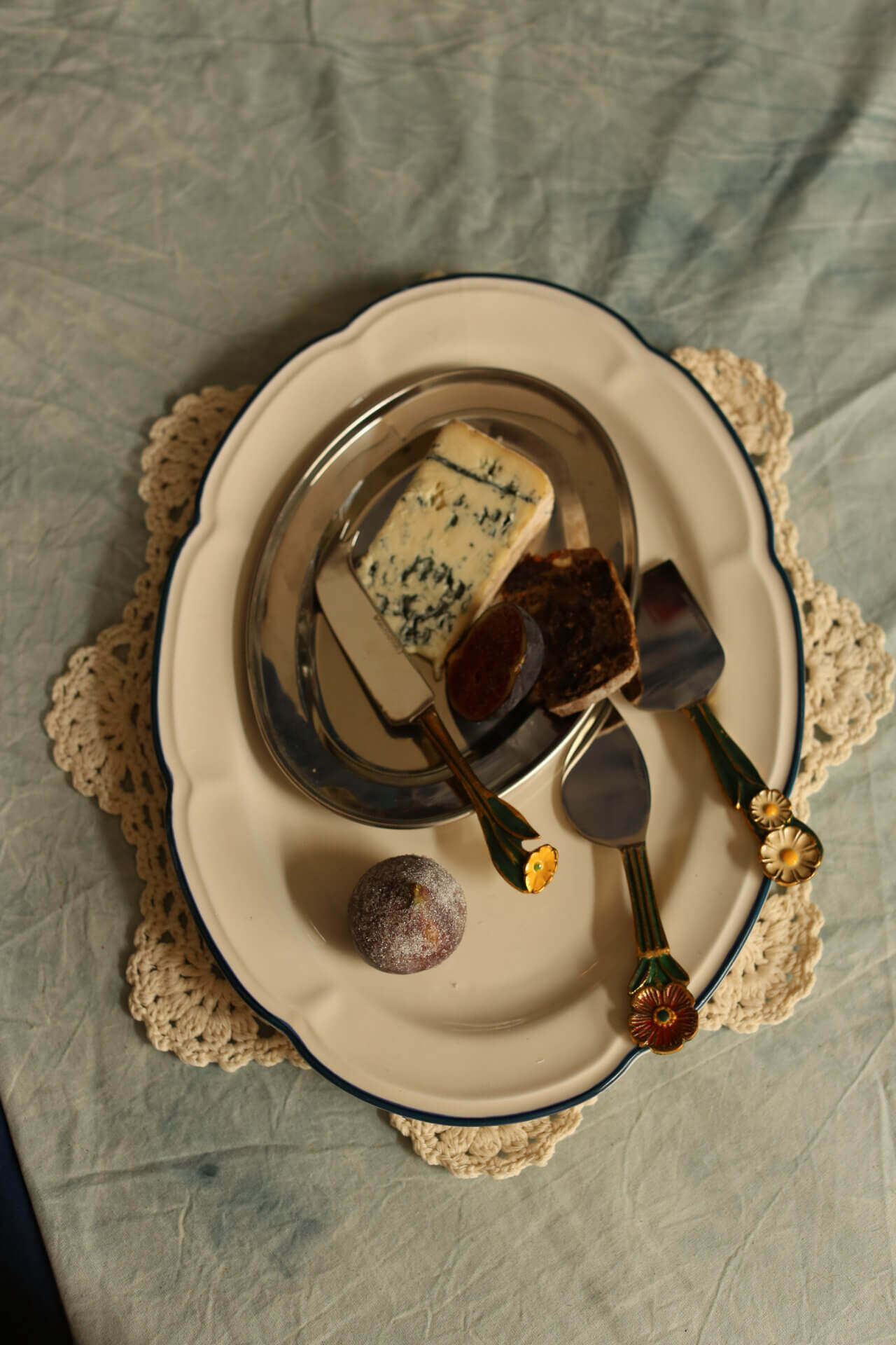 Doing Goods Posy Cheese Set in Giftbox