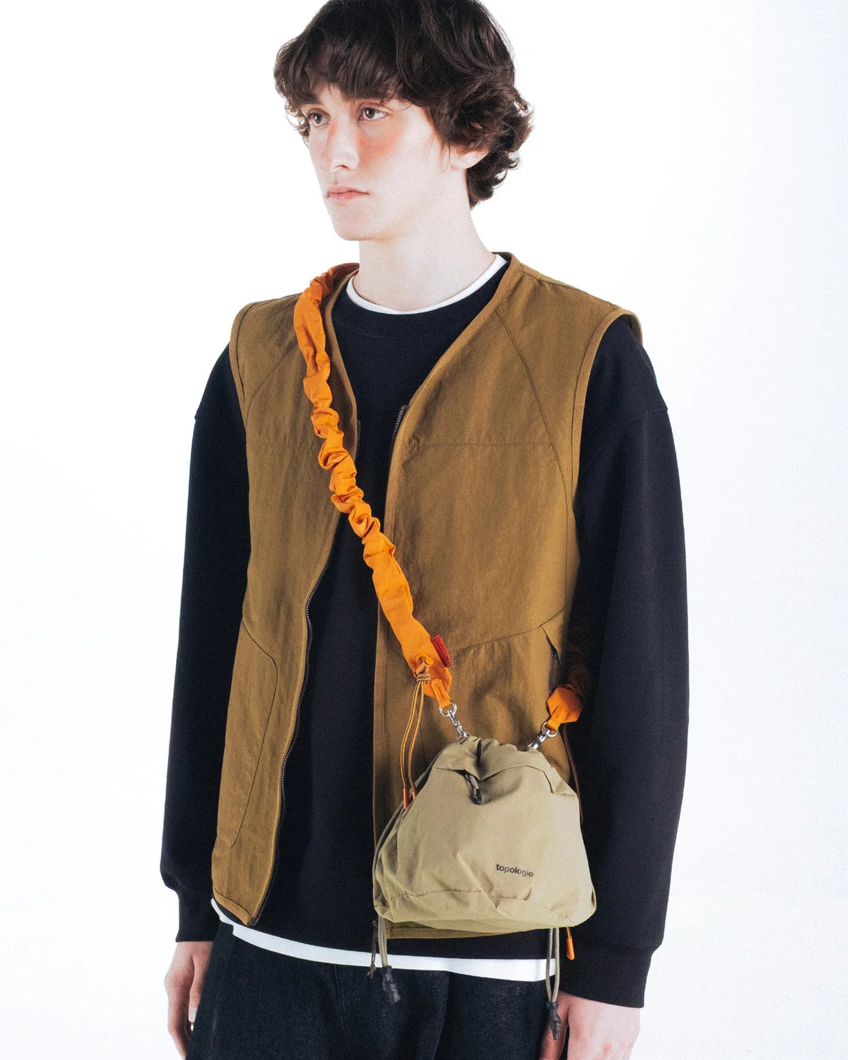 TOPOLOGIE Reversible Bucket Ivy Green / Papery
