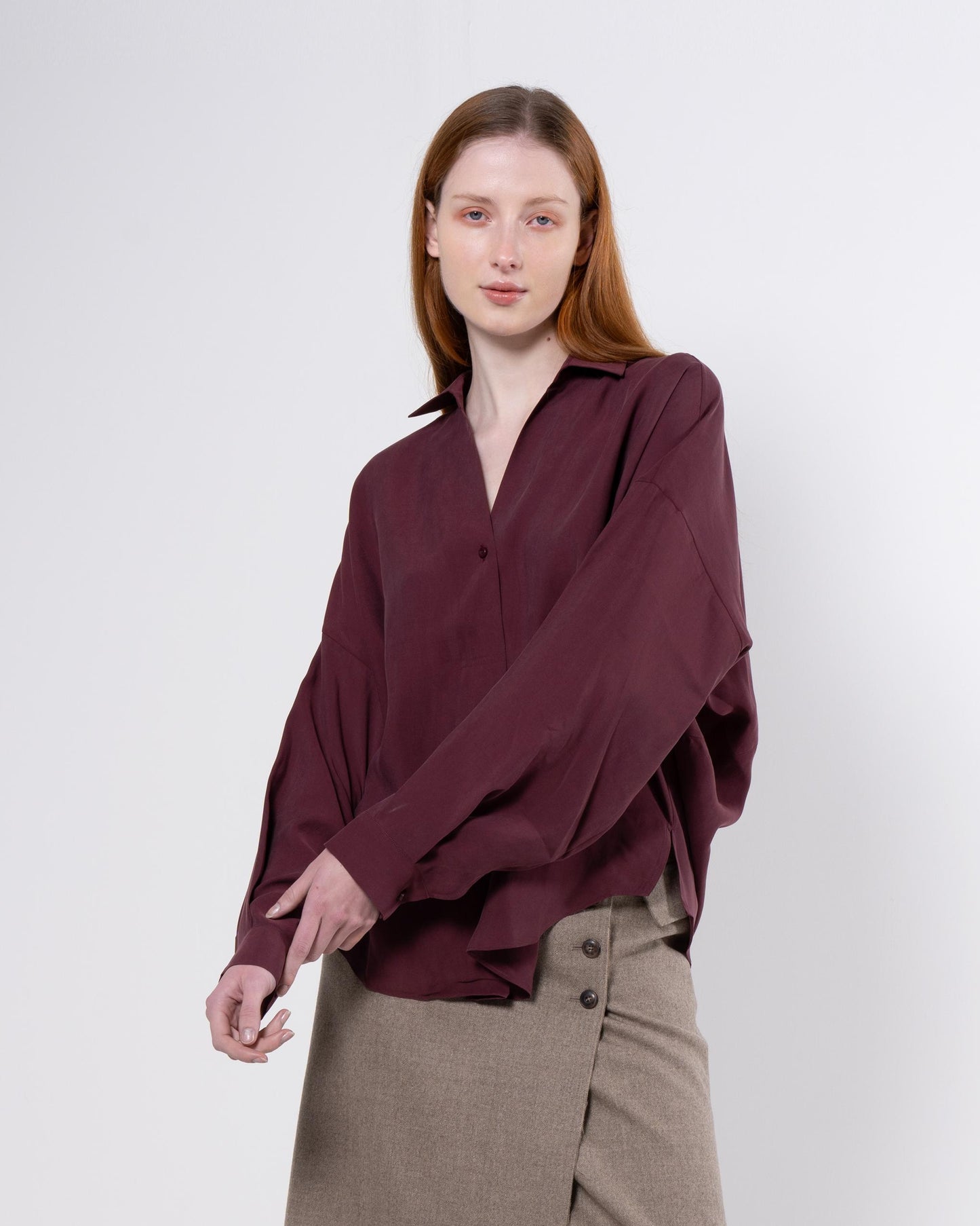 Emin + Paul Curved Hem Shirt ST1605