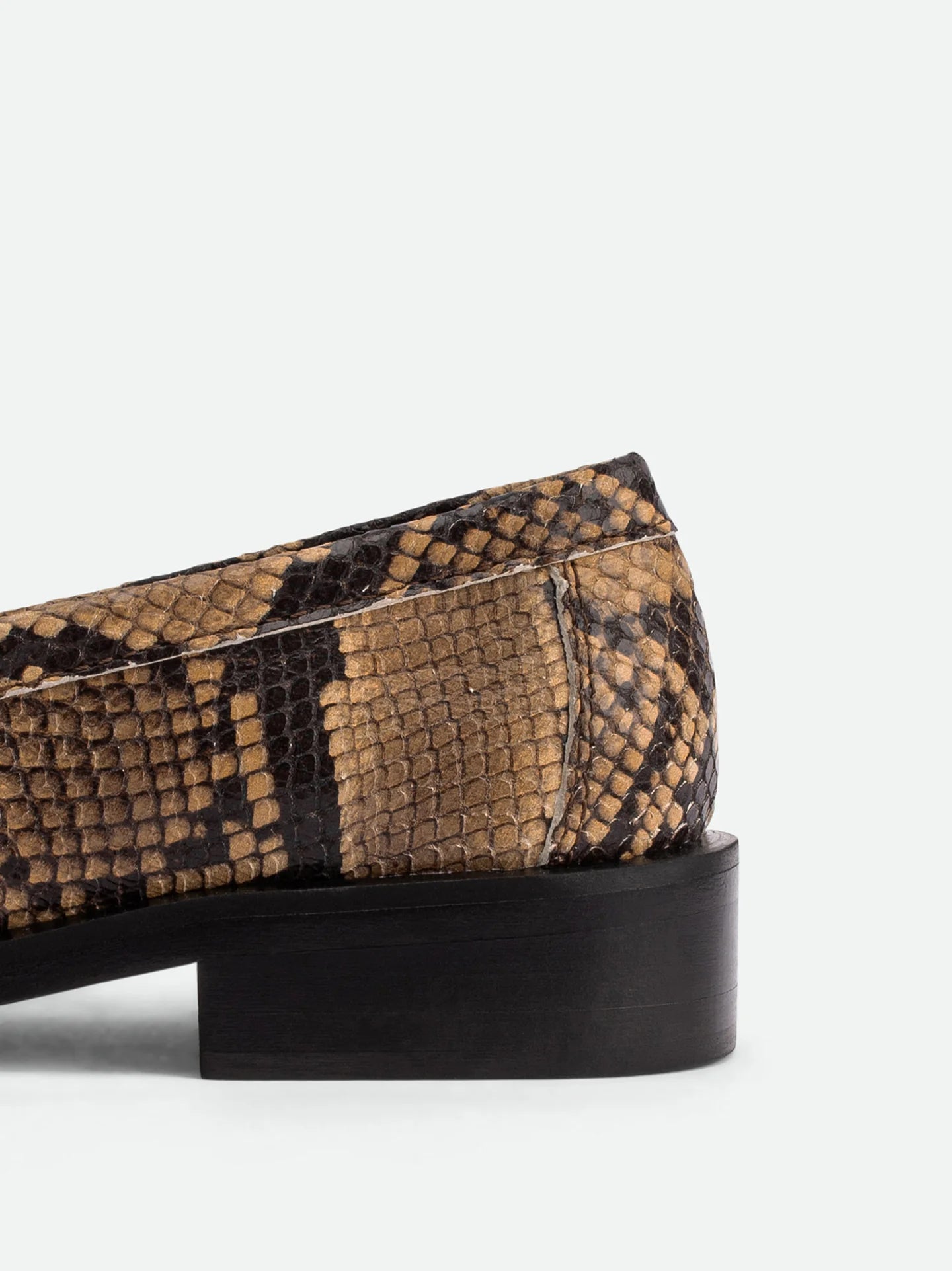 Poeve Teyana Loafers