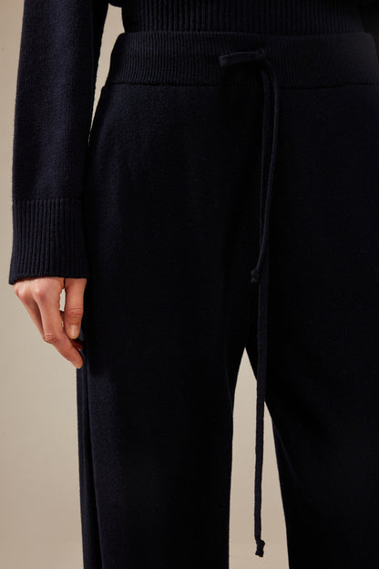 Liviana Conti Trousers F3WC07