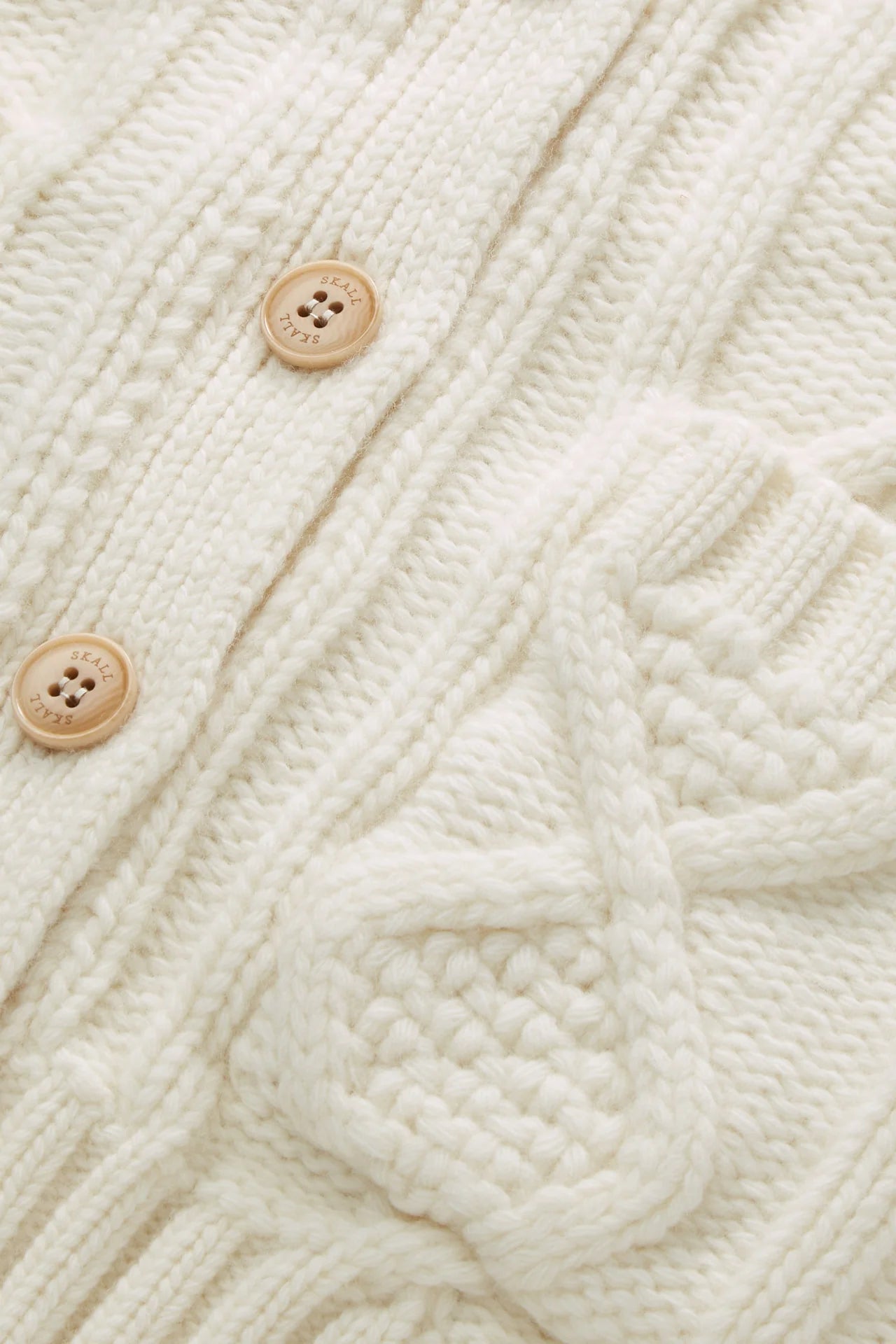 SKALL White Sun Vest